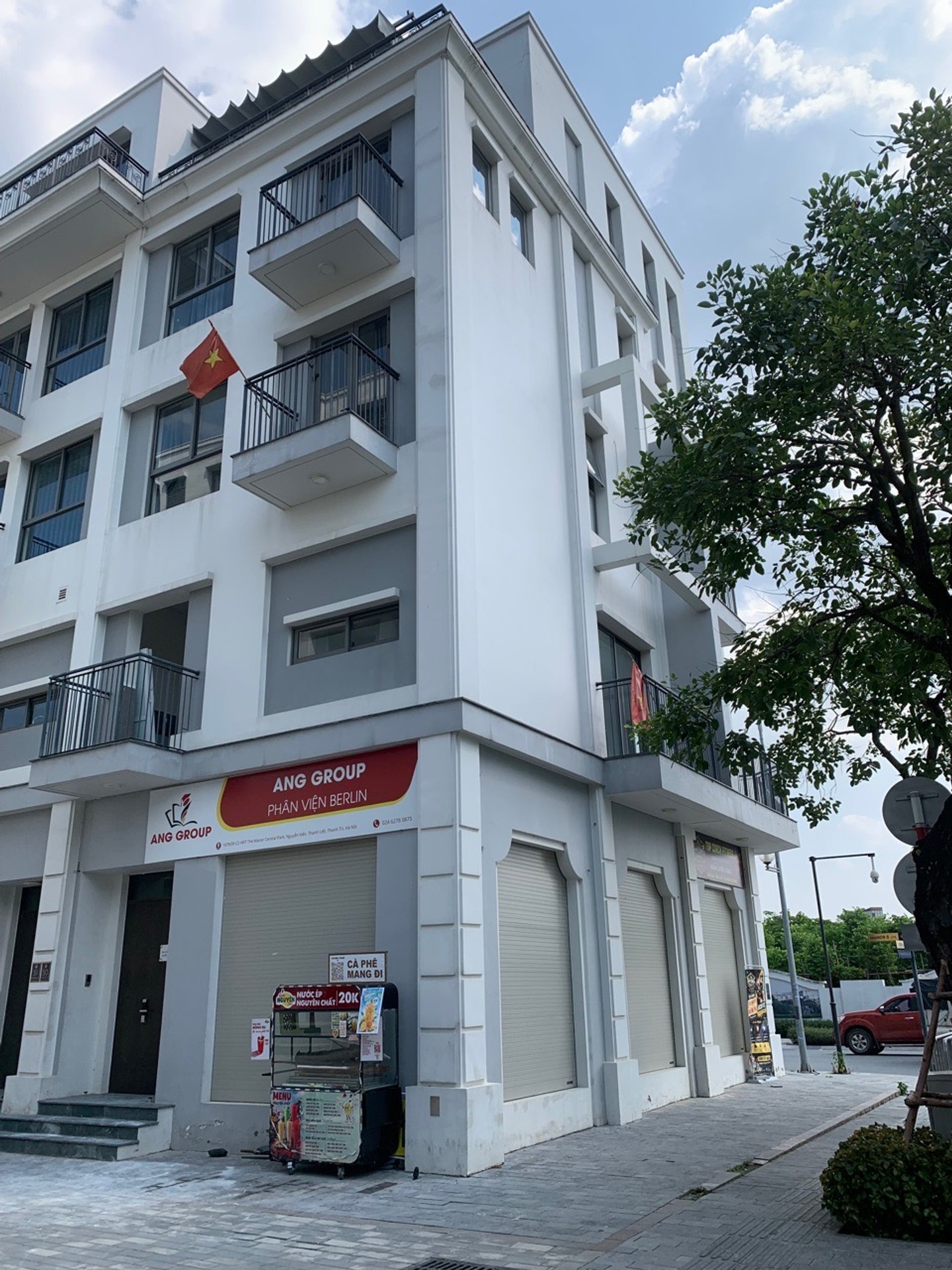 Bán nhà Quang Liệt - diện tích 130m2 5 tầng - LÔ GÓC 3 THOÁNG - giá 60,8 tỷ