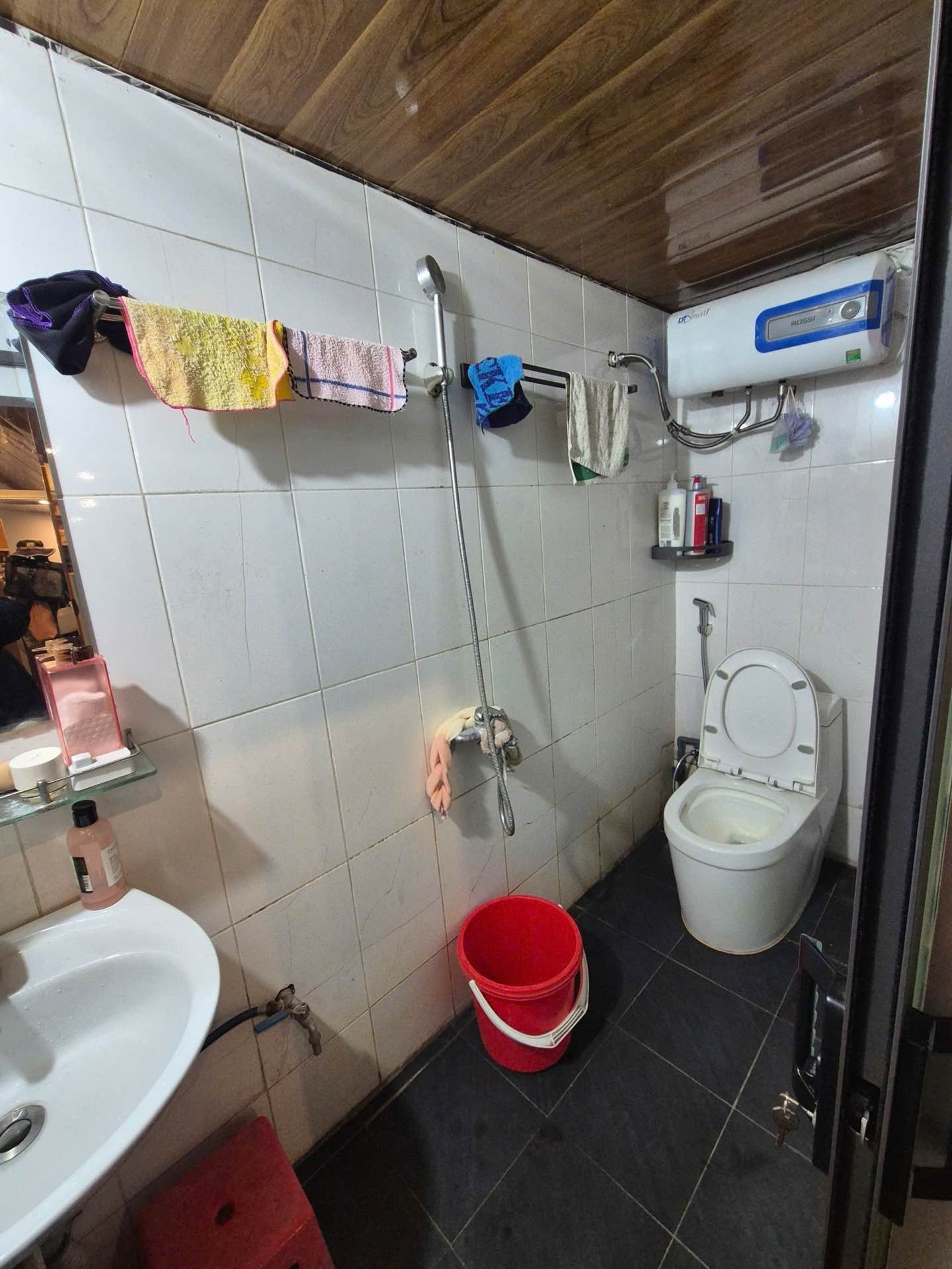 Bán nhà Minh Khai - diện tích 71m2 1 tầng - Mặt phố - giá 18 tỷ