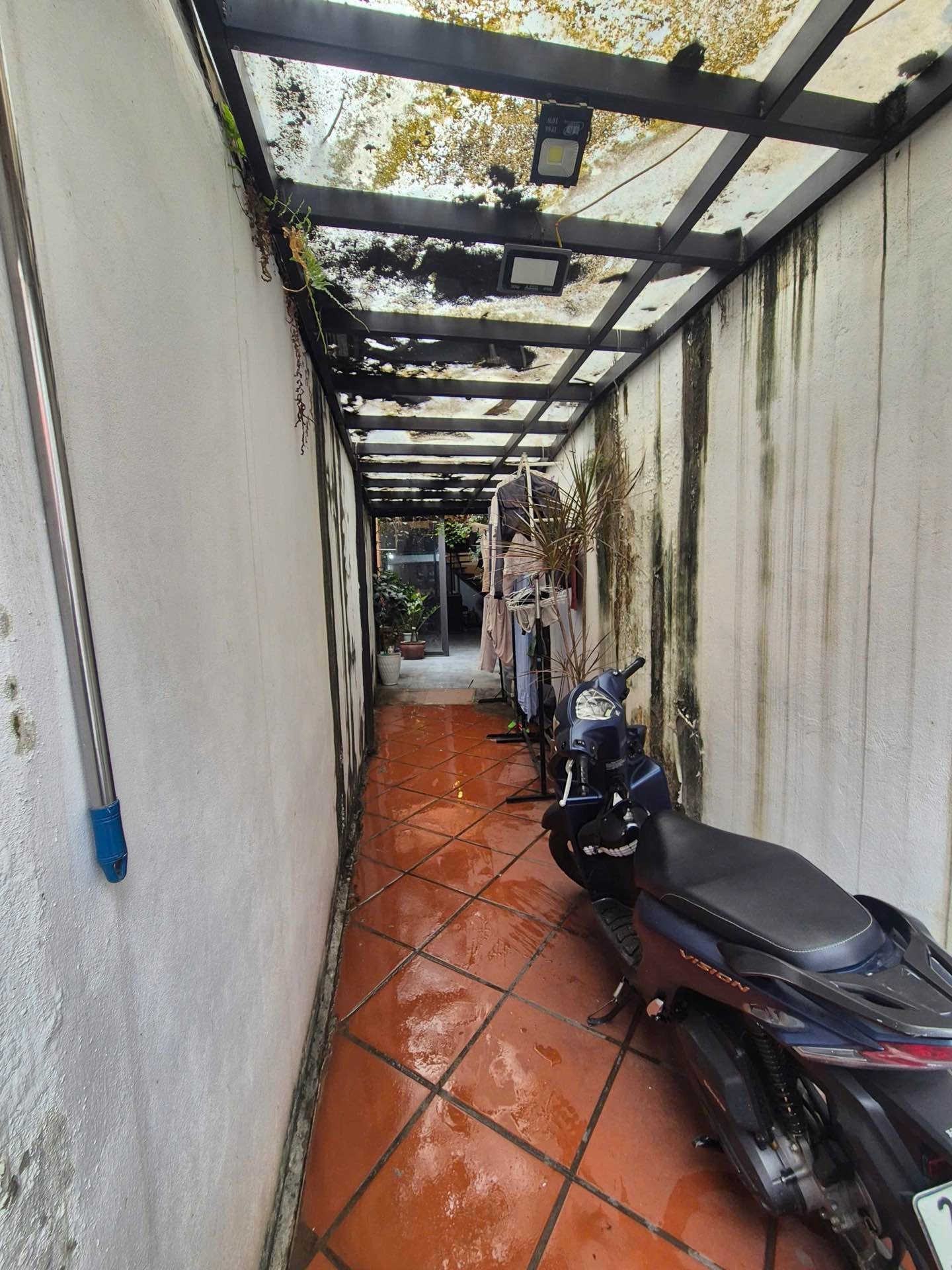 Bán nhà Minh Khai - diện tích 71m2 1 tầng - Mặt phố - giá 18 tỷ