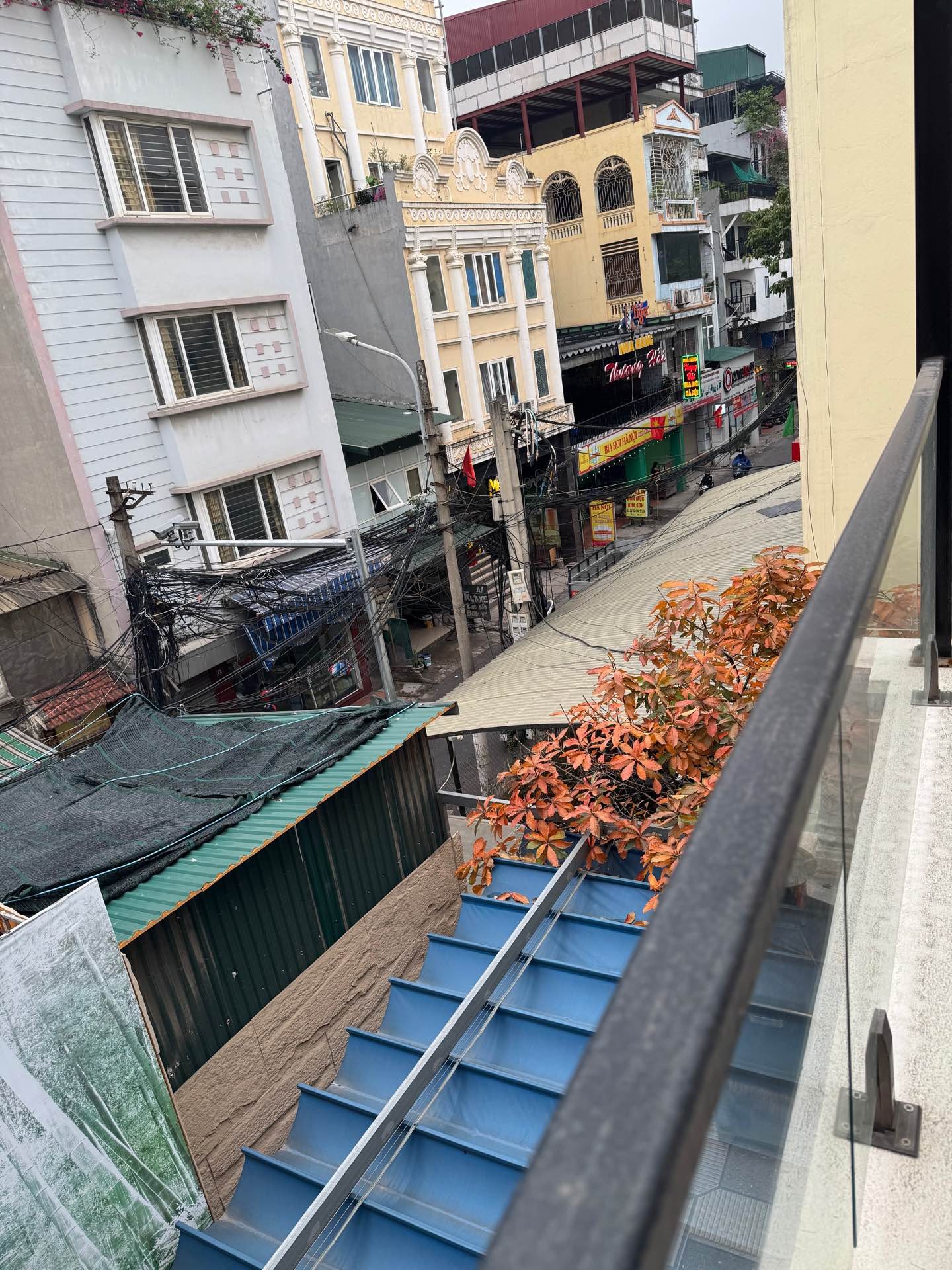 Bán nhà Tương Mai - diện tích 174m2 3 tầng - Chỉ có 1 mặt tiền - giá 65 tỷ