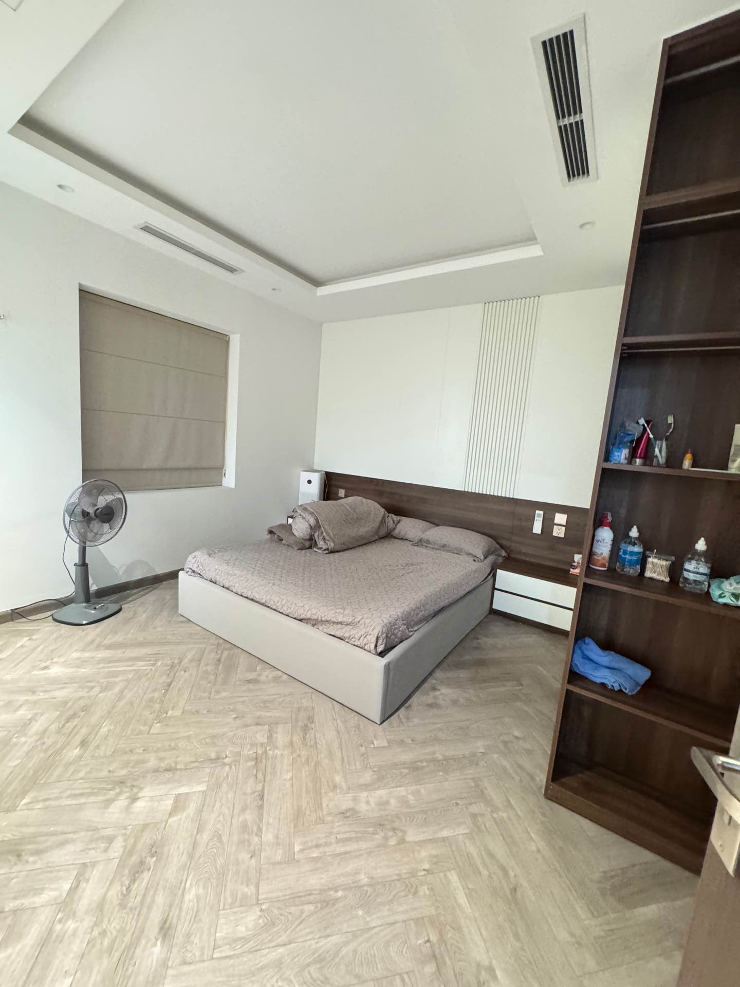 Bán nhà Tương Mai - diện tích 174m2 3 tầng - Chỉ có 1 mặt tiền - giá 65 tỷ