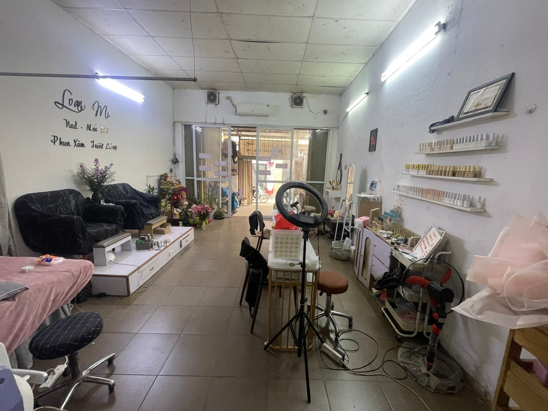 Bán nhà Tân Triều - diện tích 110m2 1 tầng - Lô góc 2 mặt thoáng - giá 31,5 tỷ