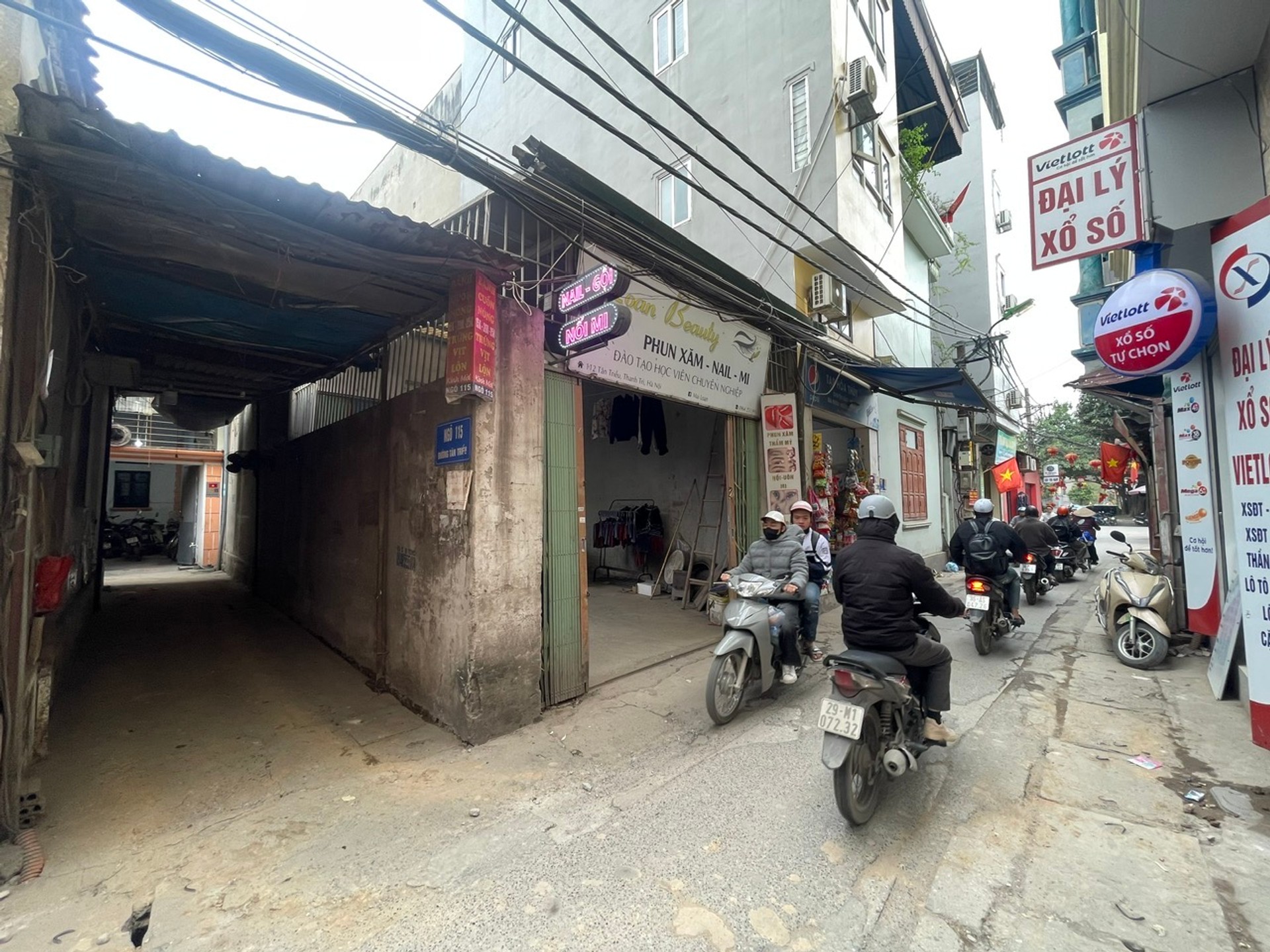 Bán nhà Tân Triều - diện tích 110m2 1 tầng - Lô góc 2 mặt thoáng - giá 31,5 tỷ