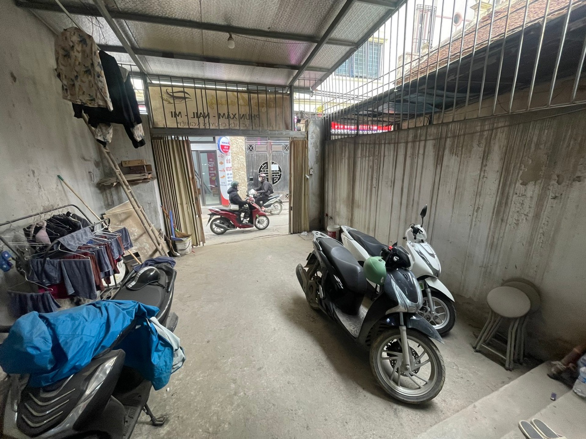 Bán nhà Tân Triều - diện tích 110m2 1 tầng - Lô góc 2 mặt thoáng - giá 31,5 tỷ