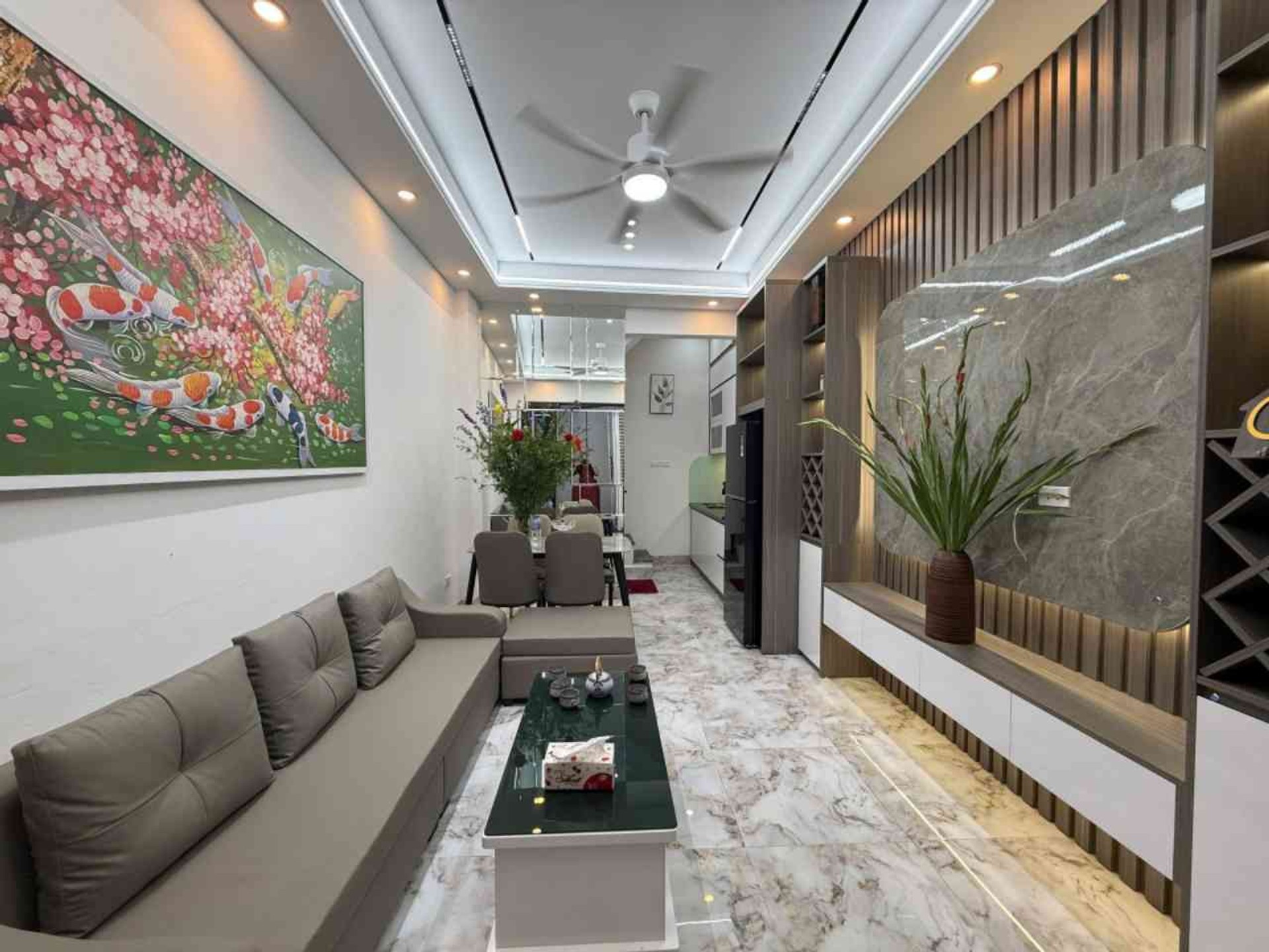 Bán nhà Tân Mai - diện tích 26m2 5 tầng - Nhà đẹp đủ công năng - giá 8,6 tỷ