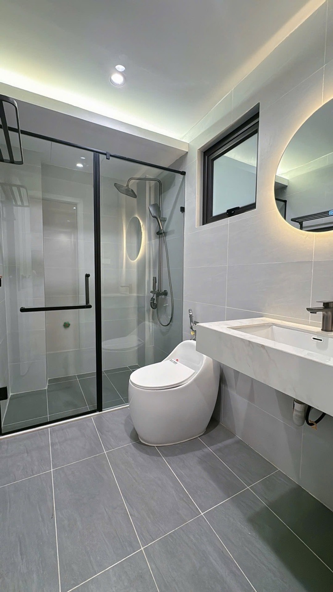 Bán nhà Hoàng Văn Thái - diện tích 50m2 6 tầng - Thang máy - giá 14,5 tỷ