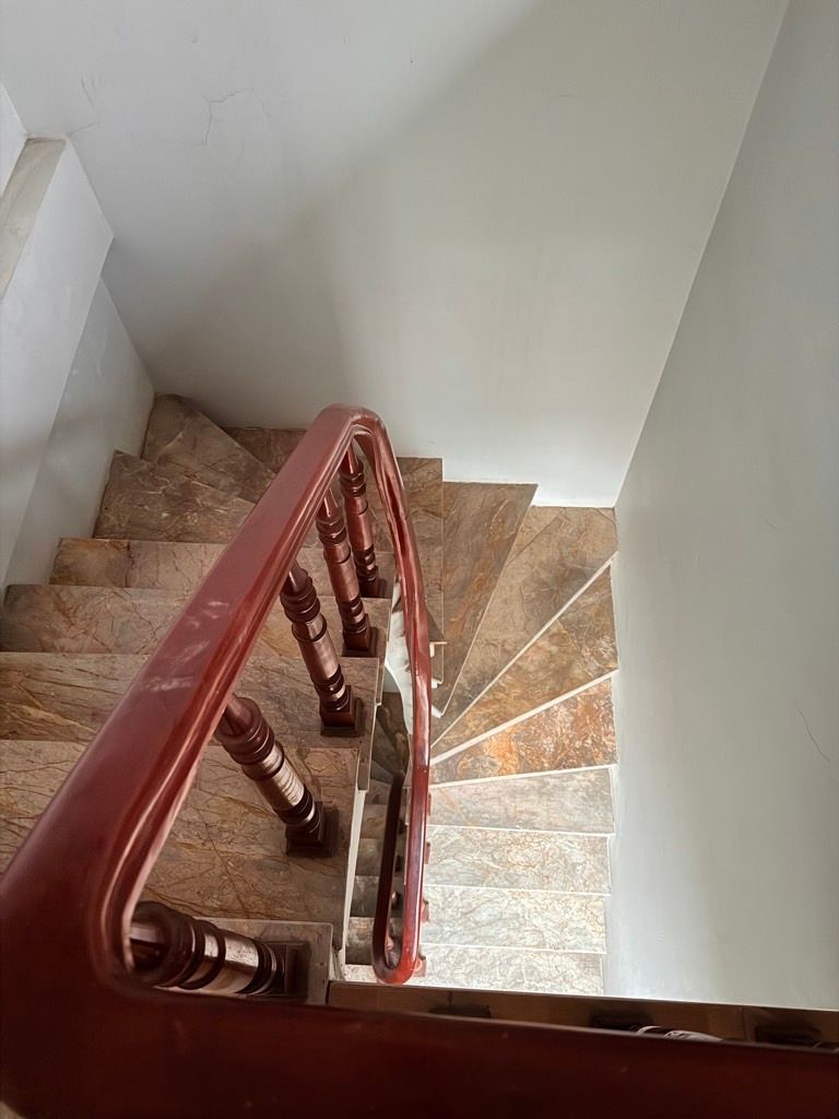 Bán nhà Dương Văn Bé - diện tích 34m2 5 tầng - Lô góc - giá 8,4 tỷ