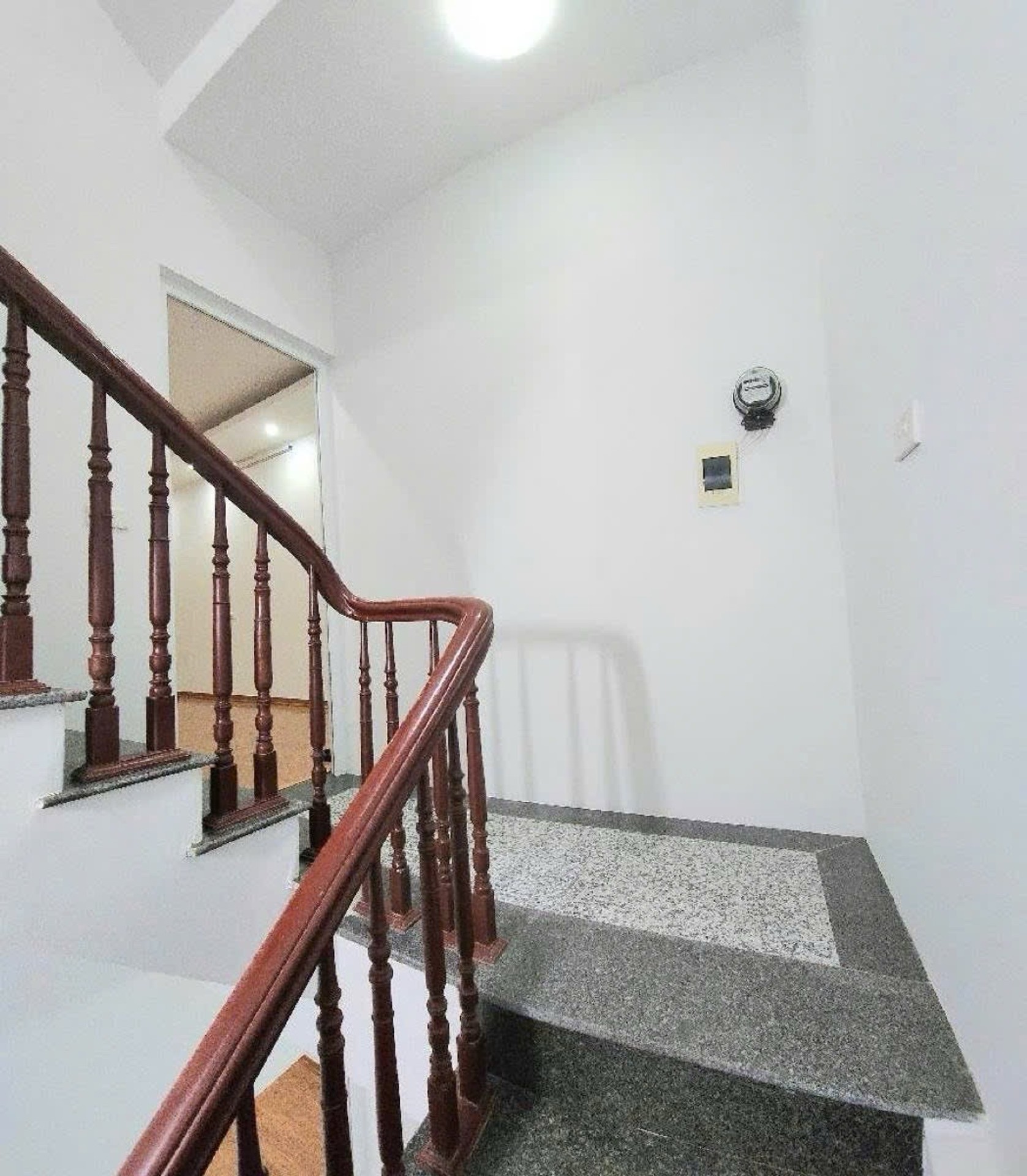 Bán nhà Nguyễn Phúc Lai - diện tích 36m2 5 tầng - Nhà đẹp hiếm có - giá 12,9 tỷ