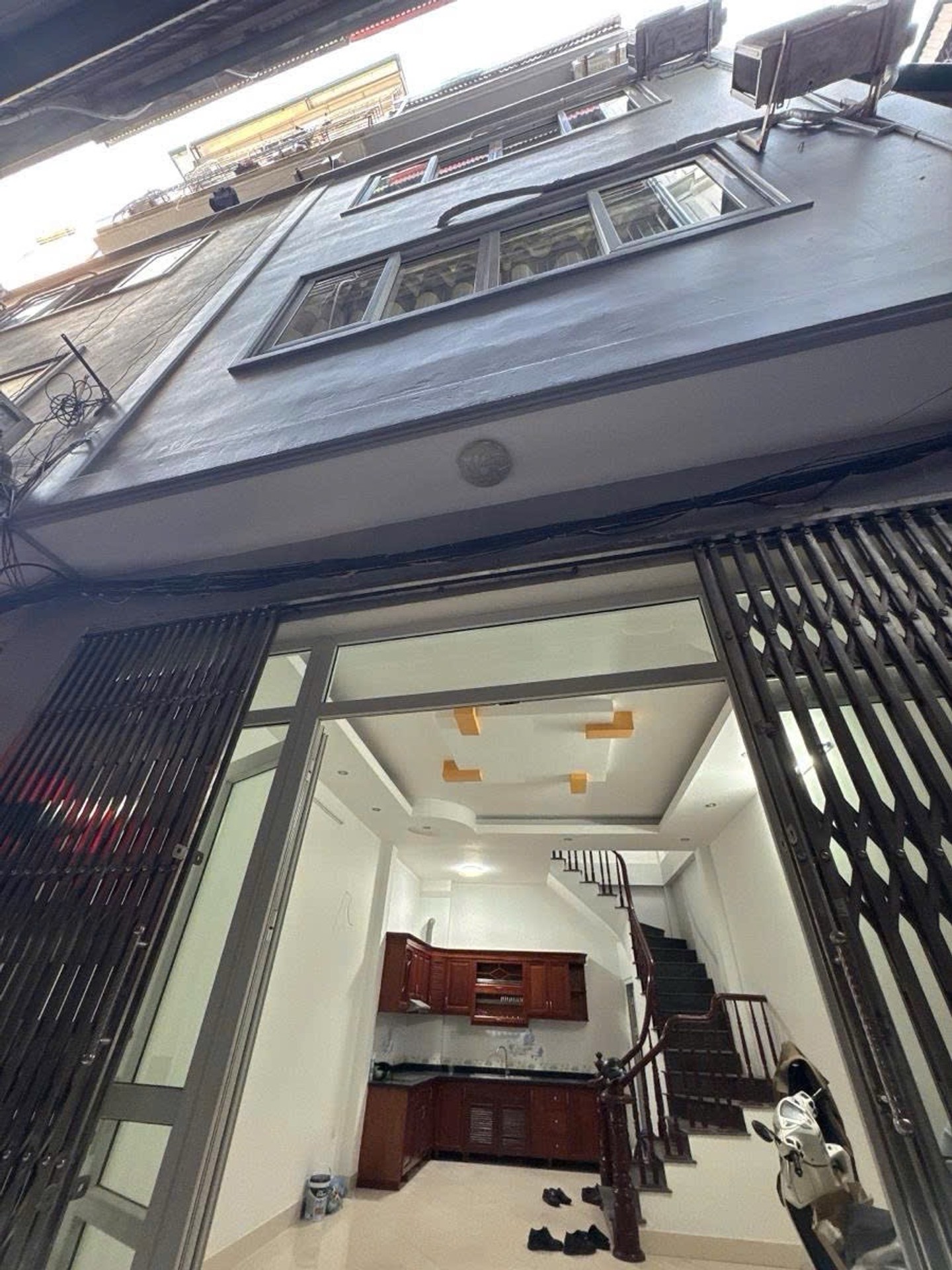 Bán nhà Nguyễn Phúc Lai - diện tích 36m2 5 tầng - Nhà đẹp hiếm có - giá 12,9 tỷ