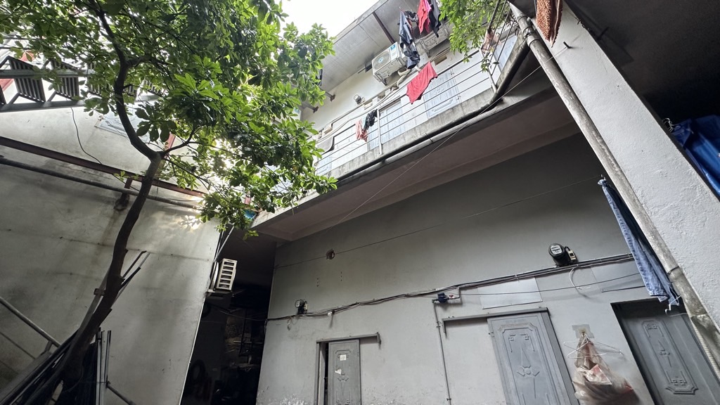 Bán nhà Minh Khai - diện tích 306.4m2 2 tầng - Mảnh đất nở hậu, 32 phòng trọ khép kín - giá 21,9 tỷ