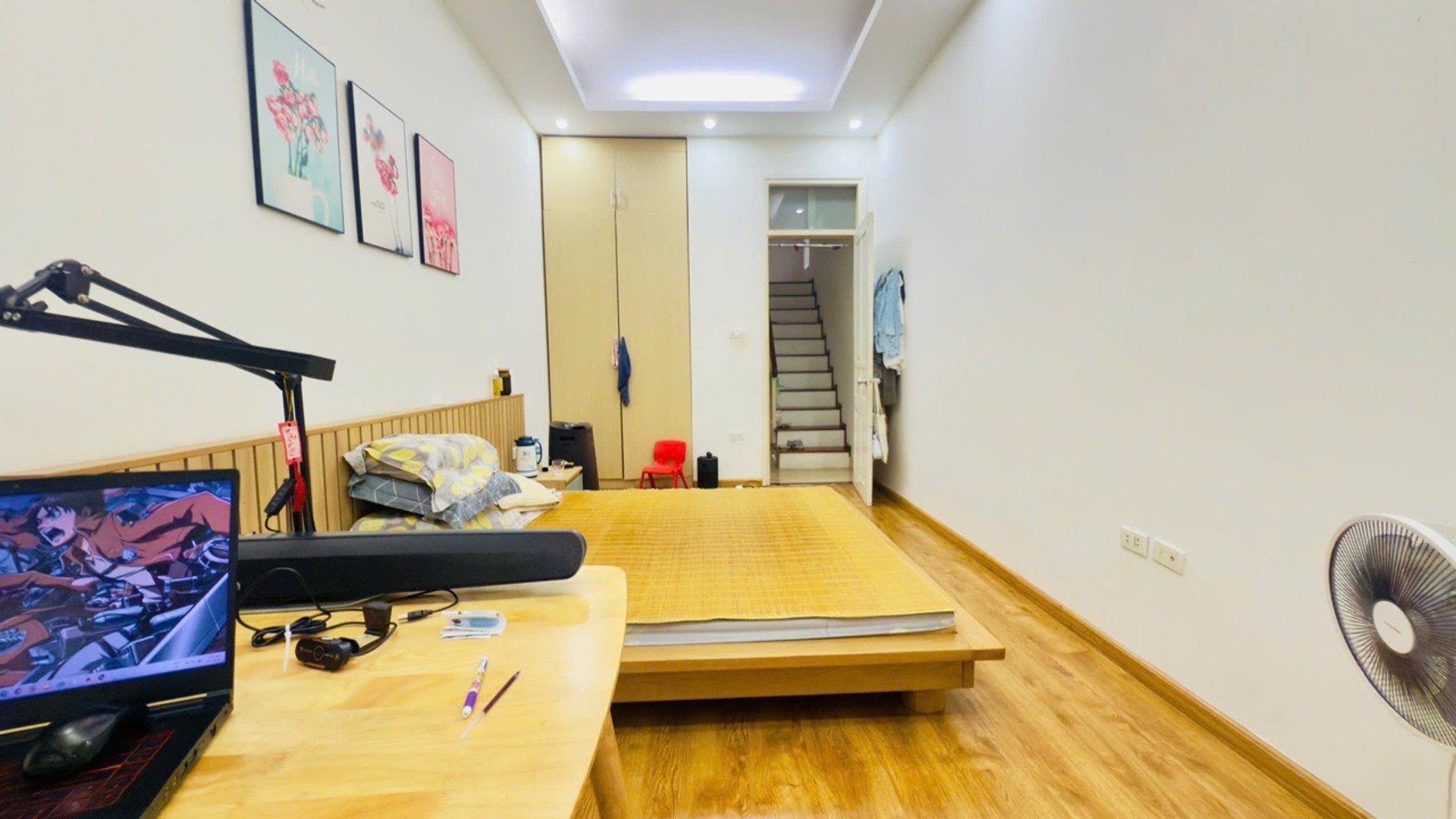 Bán nhà Hào Nam - diện tích 34m2 5 tầng - Mặt ngõ thông các ngả - giá 9,6 tỷ