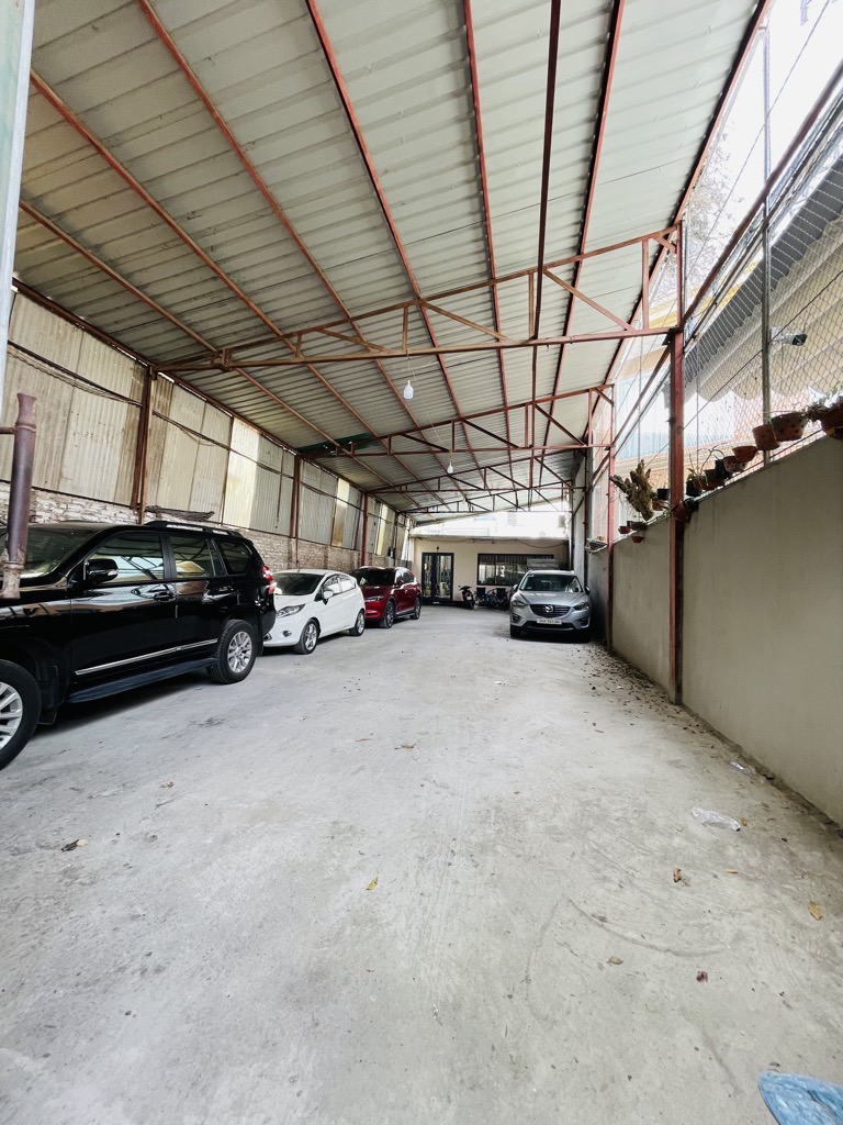 Bán nhà Khương Hạ - diện tích 400m2 1 tầng - Lô góc giữa ngã tư - giá 55 tỷ