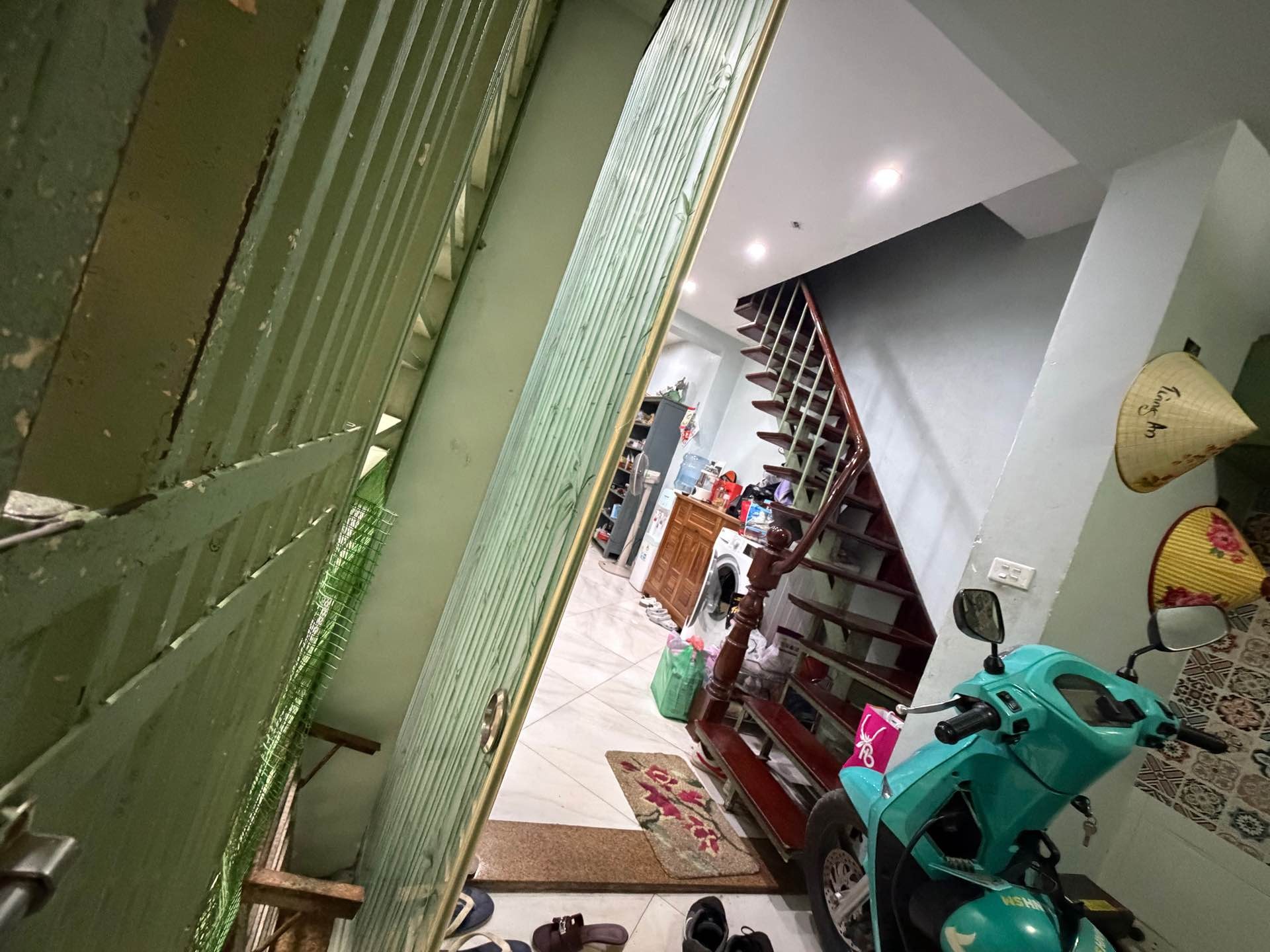 Bán nhà Hàng Chuối - diện tích 33m2 4 tầng - Nhà đẹp hiếm có - giá 14,2 tỷ