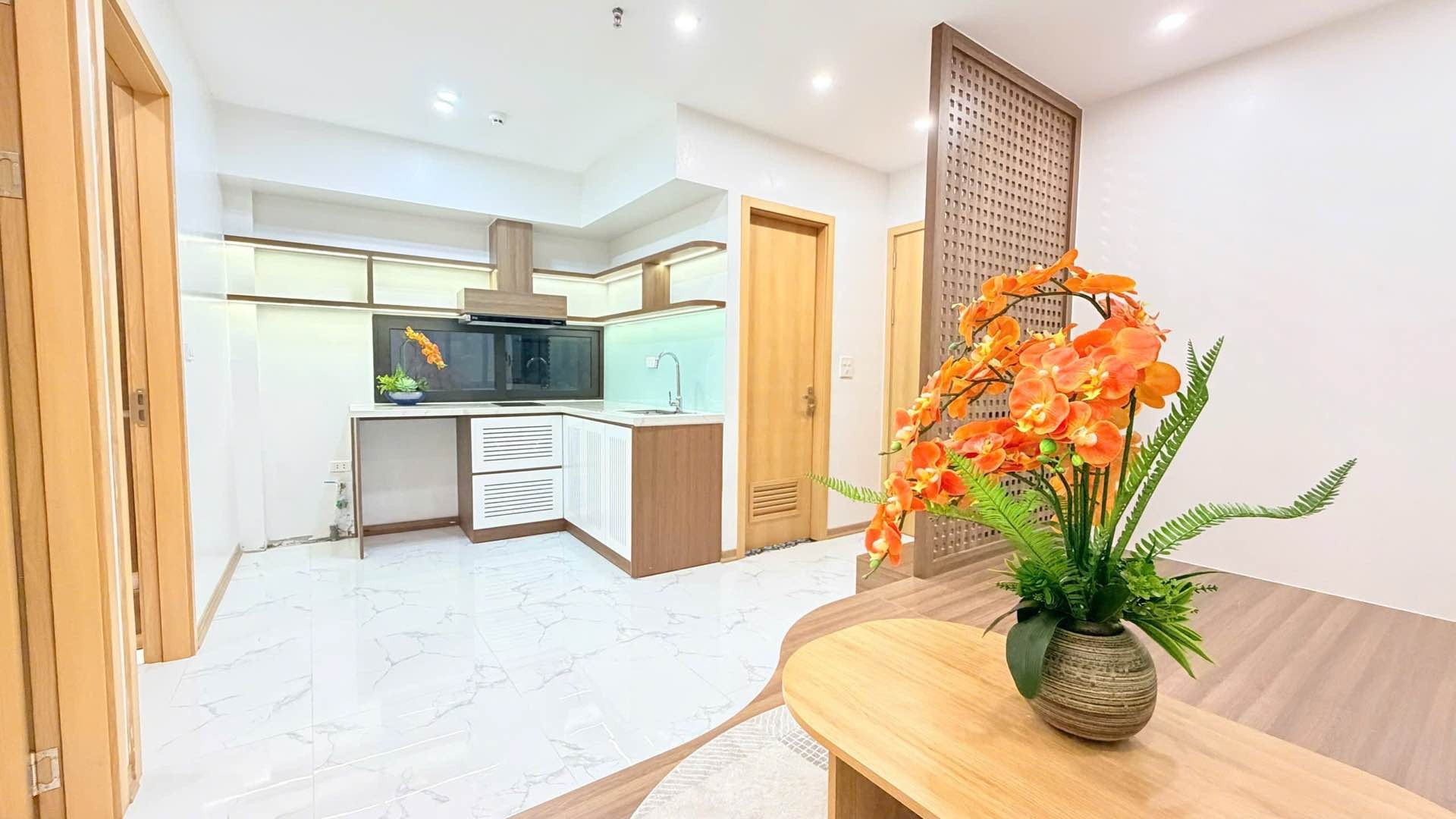 Bán nhà Bạch Mai - diện tích 50m2 5 tầng - Lô góc 3 mặt thoáng - giá 15,3 tỷ