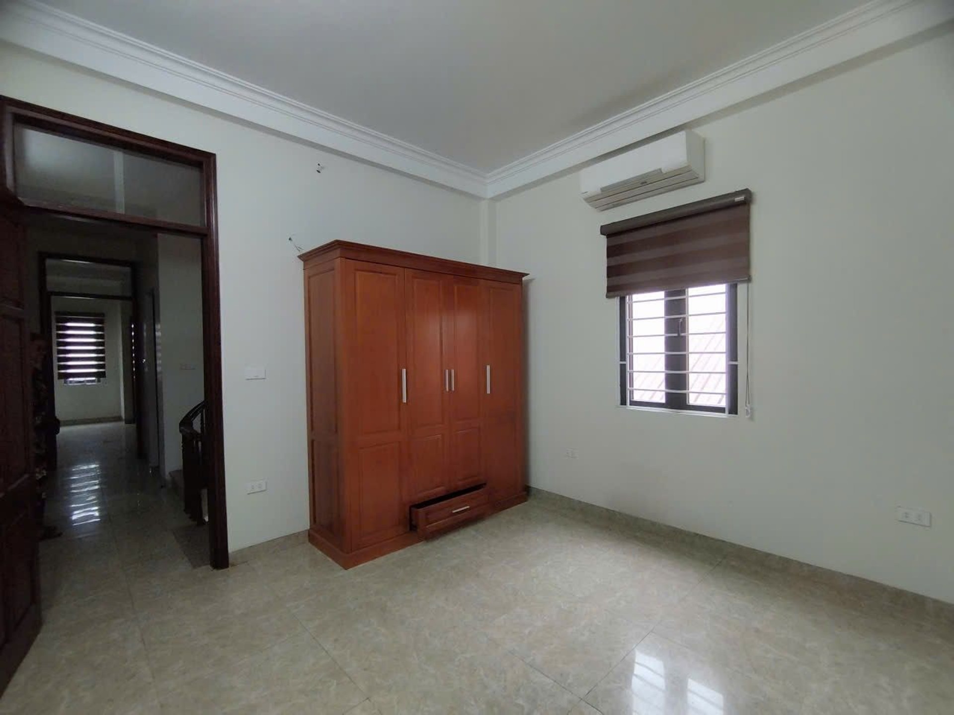 Bán nhà Định Công Hạ - diện tích 48m2 4 tầng - ô tô đỗ cửa - giá 6 tỷ