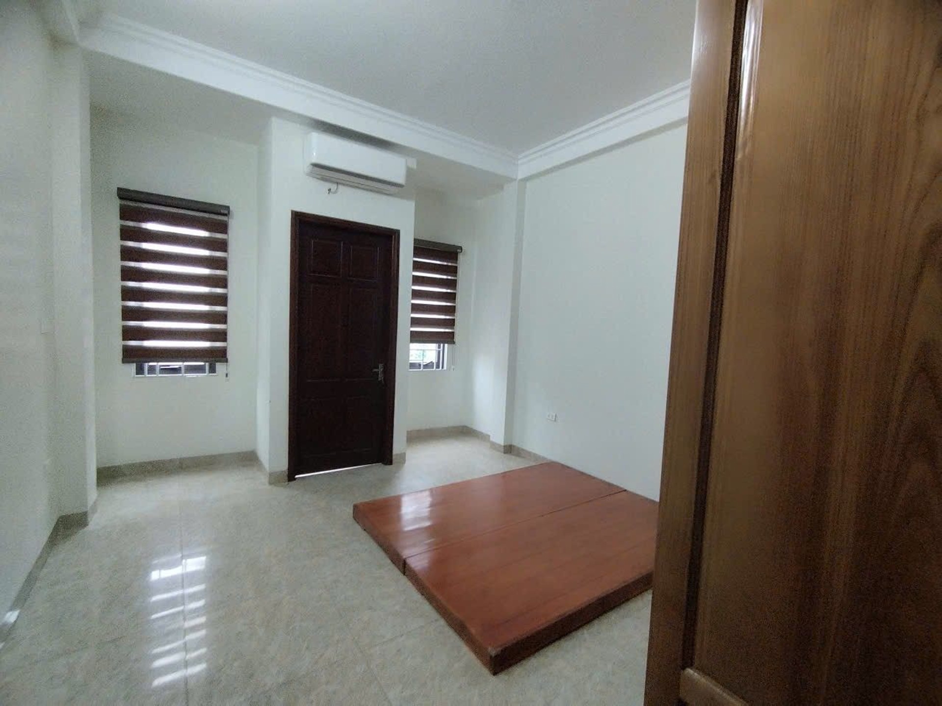 Bán nhà Định Công Hạ - diện tích 48m2 4 tầng - ô tô đỗ cửa - giá 6 tỷ