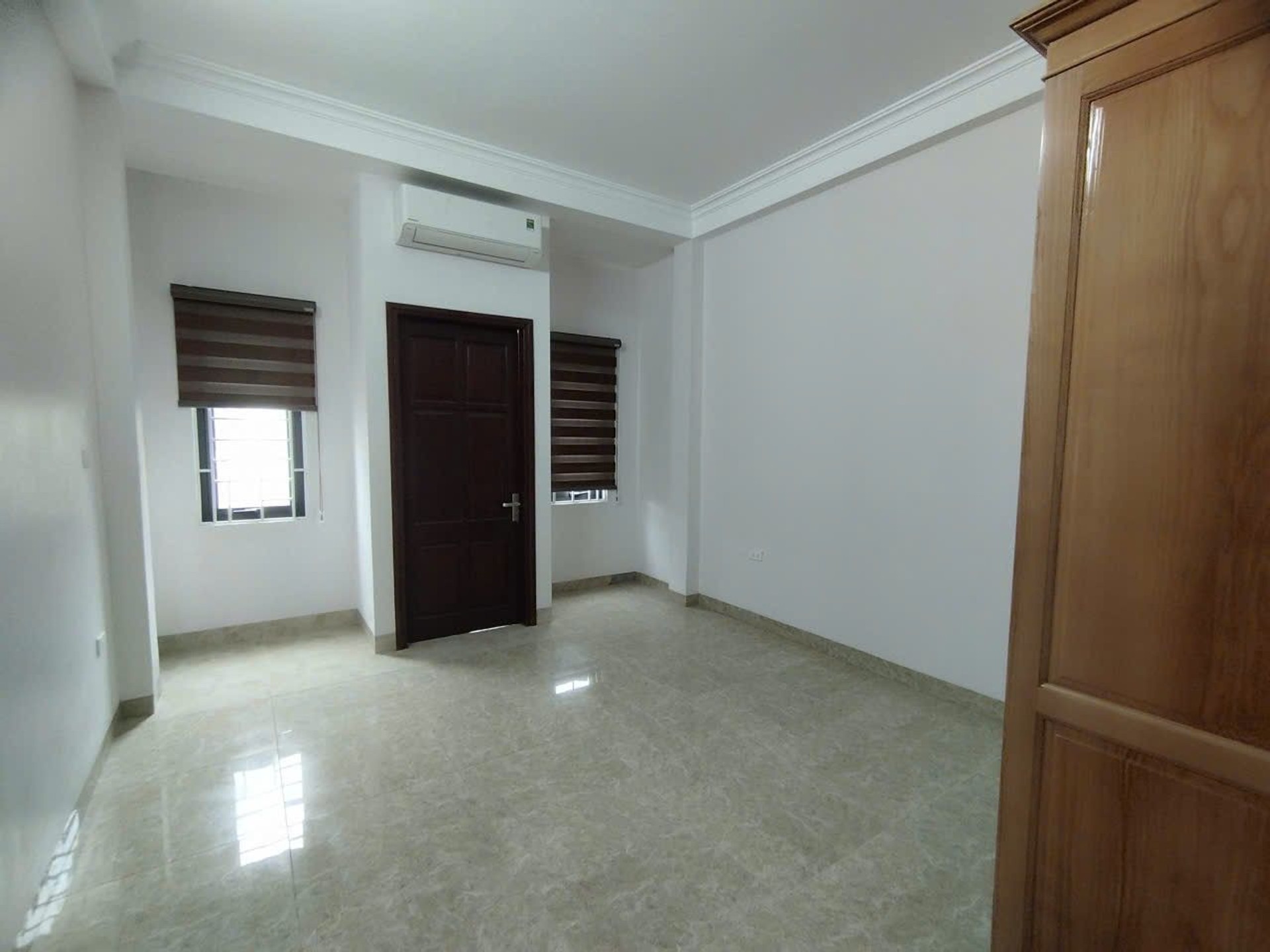 Bán nhà Định Công Hạ - diện tích 48m2 4 tầng - ô tô đỗ cửa - giá 6 tỷ