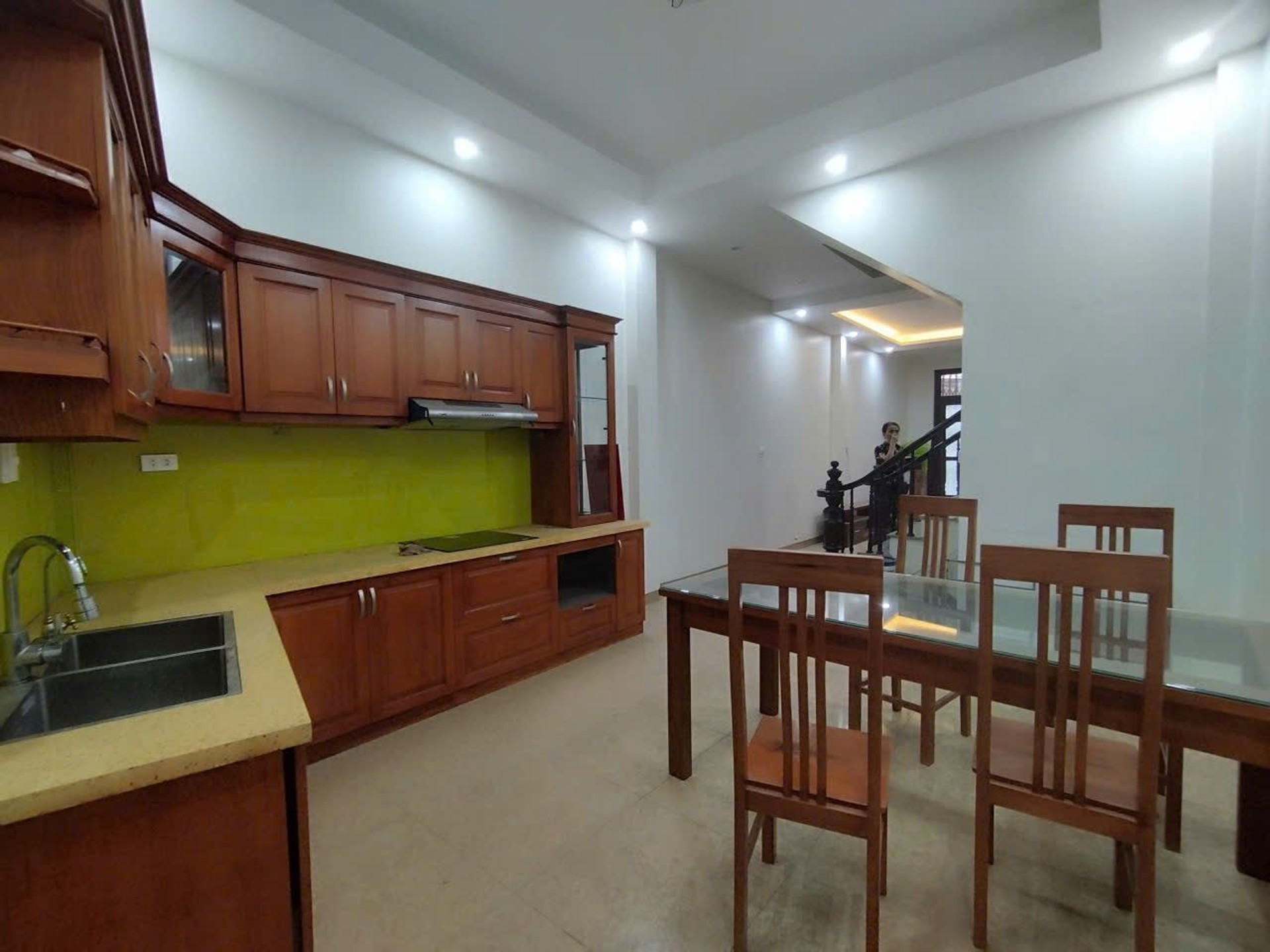 Bán nhà Định Công Hạ - diện tích 48m2 4 tầng - ô tô đỗ cửa - giá 6 tỷ