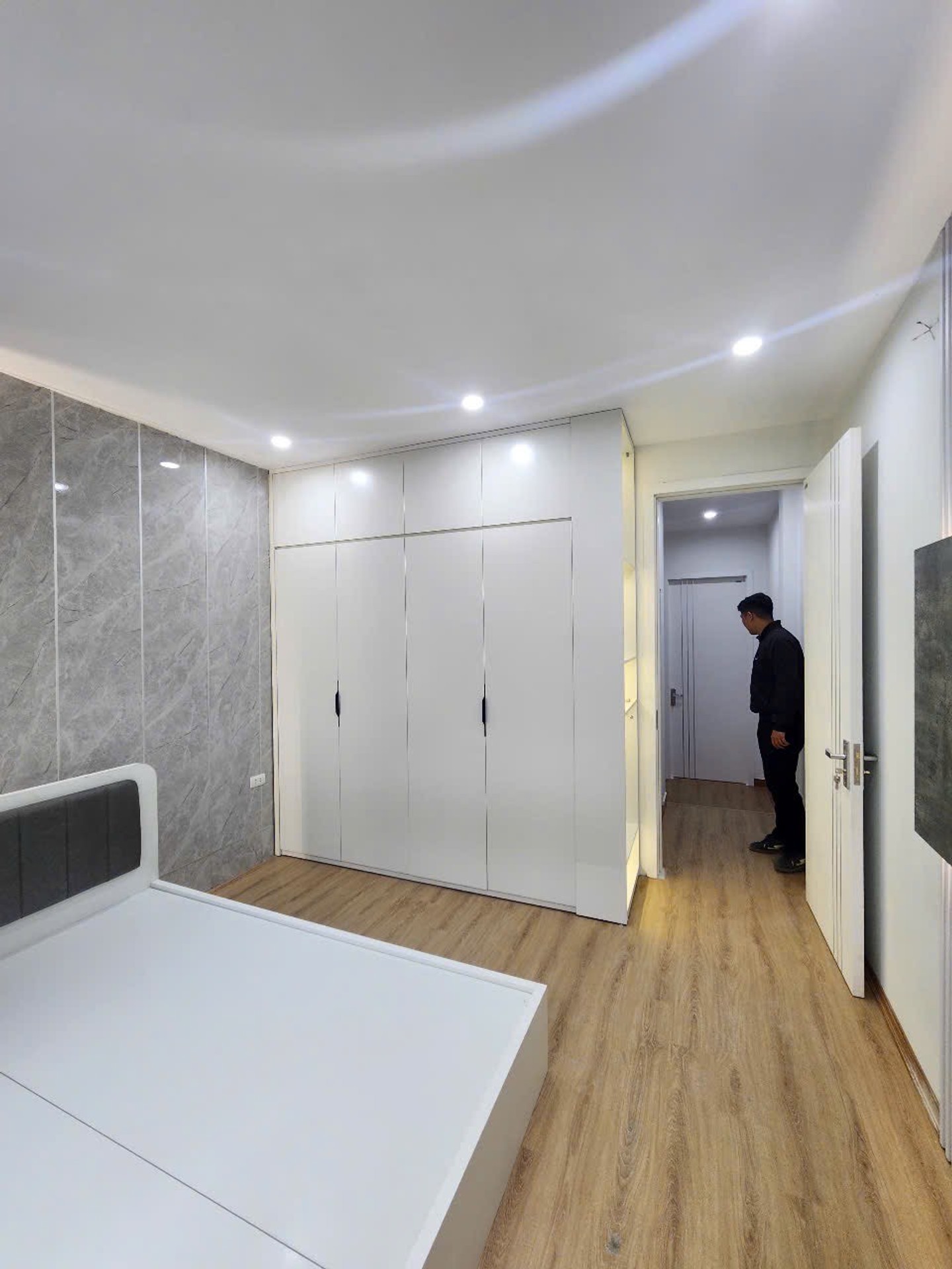 Bán nhà Mạc Thị Bưởi - diện tích 41m2 4 tầng - Vị trí đẹp nhất con phố - giá 11 tỷ