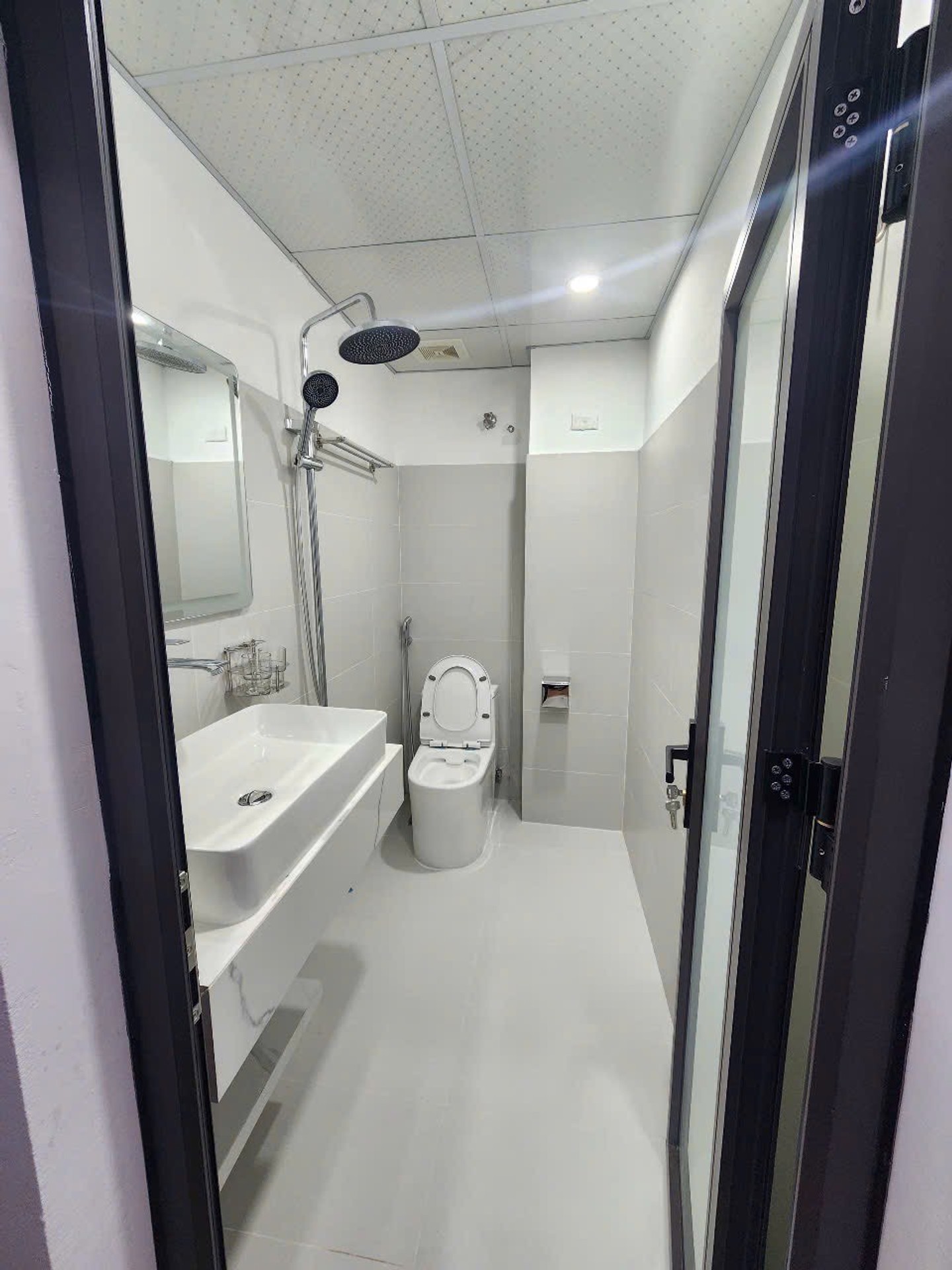 Bán nhà Mạc Thị Bưởi - diện tích 41m2 4 tầng - Vị trí đẹp nhất con phố - giá 11 tỷ