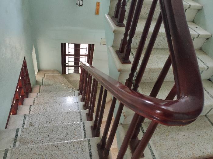 Bán nhà Thúy Lĩnh - diện tích 100m2 3 tầng - ô tô tránh - giá 7,9 tỷ