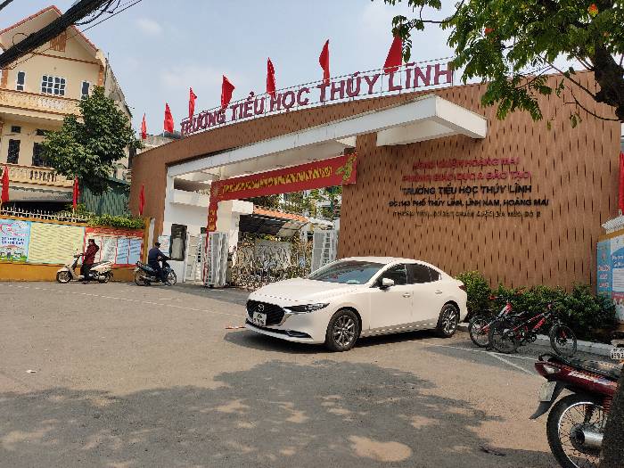 Bán nhà Thúy Lĩnh - diện tích 100m2 3 tầng - ô tô tránh - giá 7,9 tỷ
