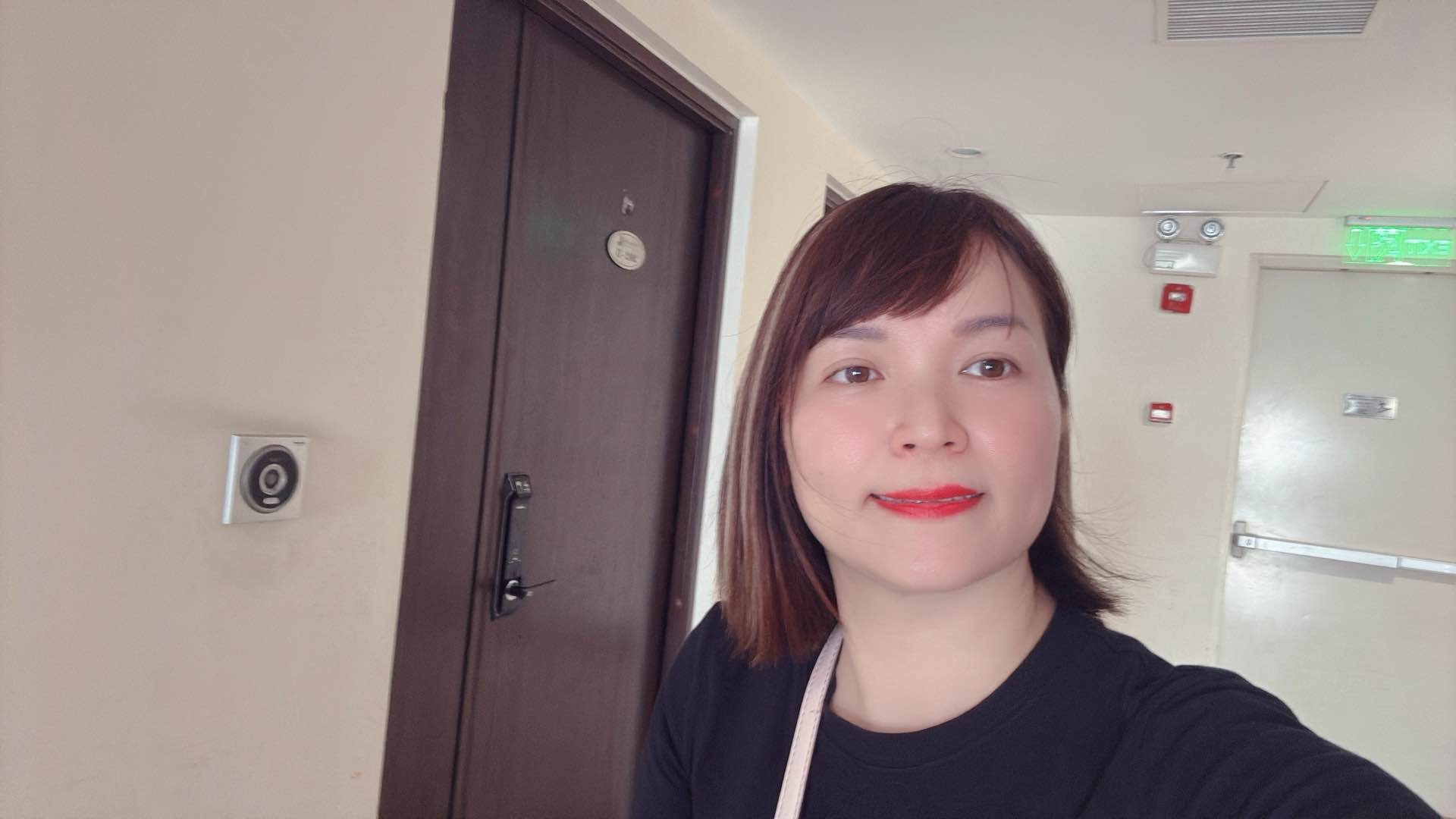 Bán nhà Tân Mai - diện tích 93m2 1 tầng - Căn hộ đẹp, giá 10,3 tỷ