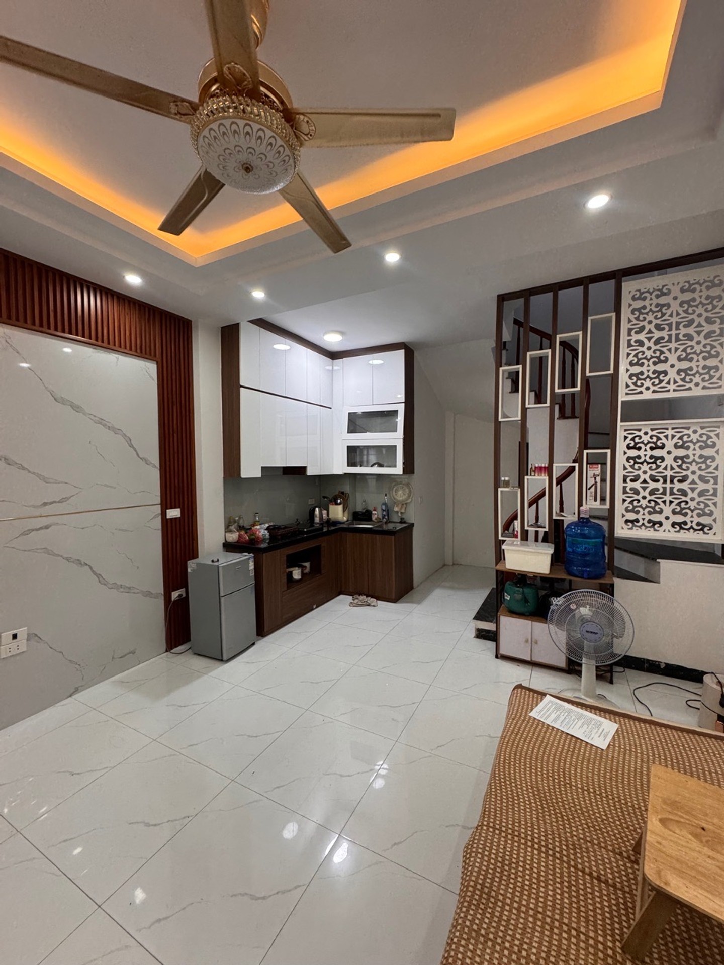 Bán nhà Đại La - diện tích 30m2 5 tầng - Nhà mới xây - giá 7,7 tỷ