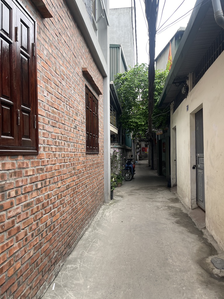 Bán nhà Lĩnh Nam - diện tích 44m2 2 tầng - LÔ GÓC - giá 4,2 tỷ