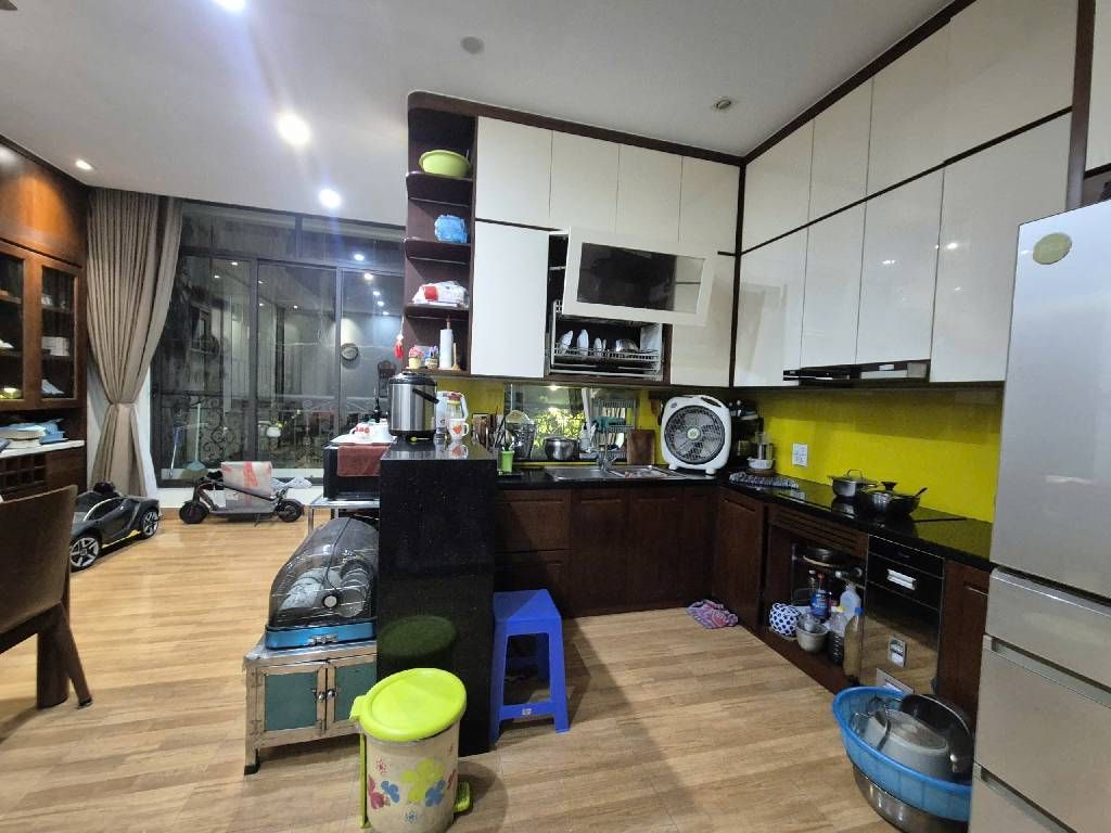 Bán nhà Hồ Đền Lừ - diện tích 75m2 6 tầng - 2 mặt tiền ô tô - giá 65 tỷ