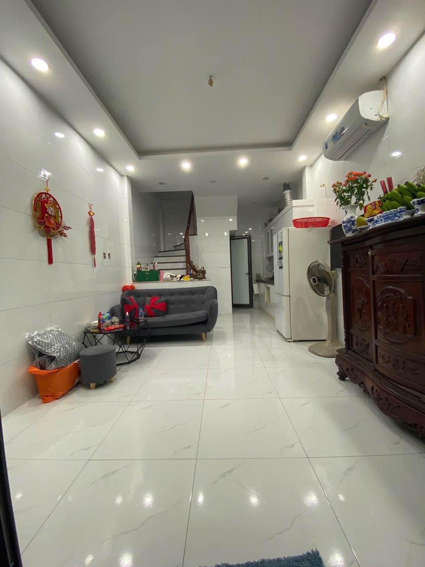 Bán nhà Vĩnh Hưng - diện tích 30m2 3 tầng - Cạnh ô tô tránh - giá 3,55 tỷ