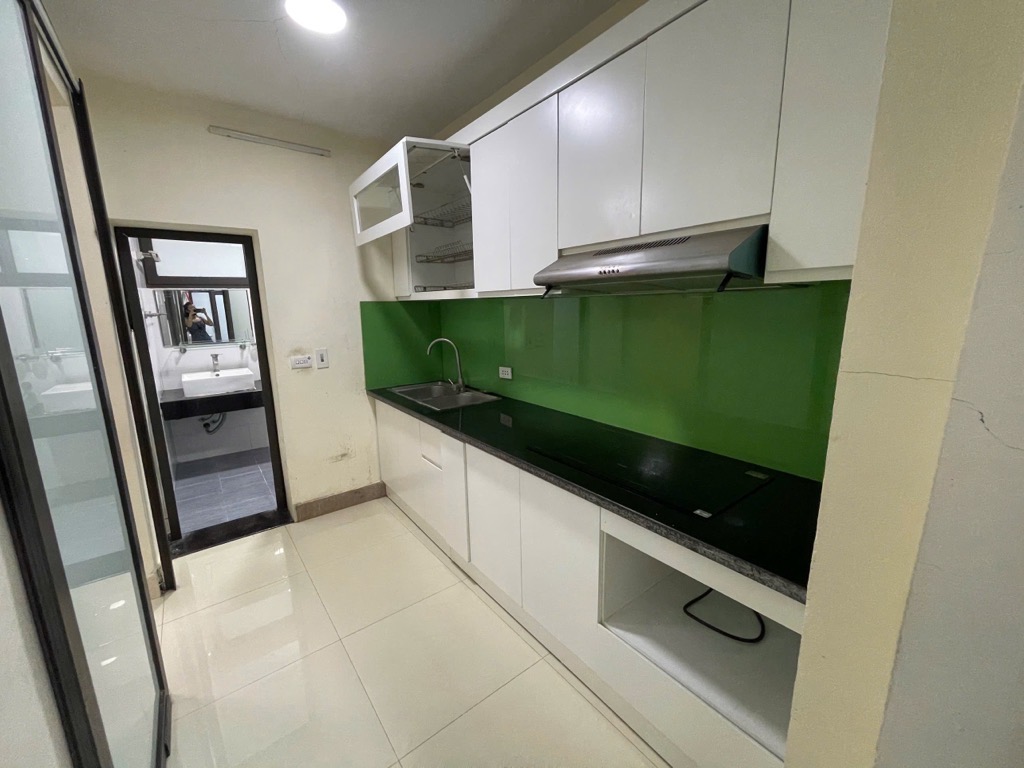 Bán nhà Minh Khai - diện tích 46m2 1 tầng - Mặt phố kinh doanh sầm uất - giá 9,5 tỷ