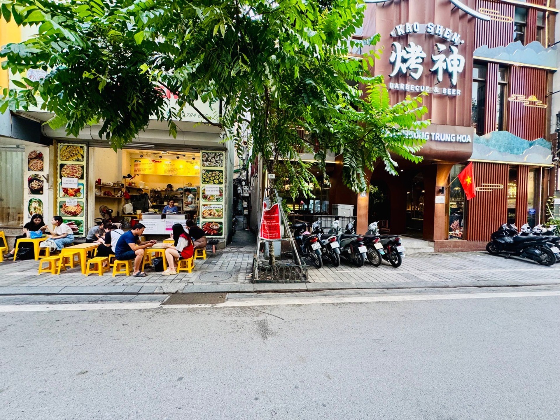 Bán nhà Nguyễn Văn Tuyết - diện tích 18m2 4 tầng - Ngõ xe máy tránh - giá 5,9 tỷ