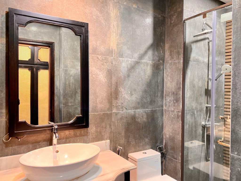 Bán nhà Nguyễn Trãi - diện tích 98m2 6 tầng - Biệt thự nhỏ xinh - giá 25,5 tỷ