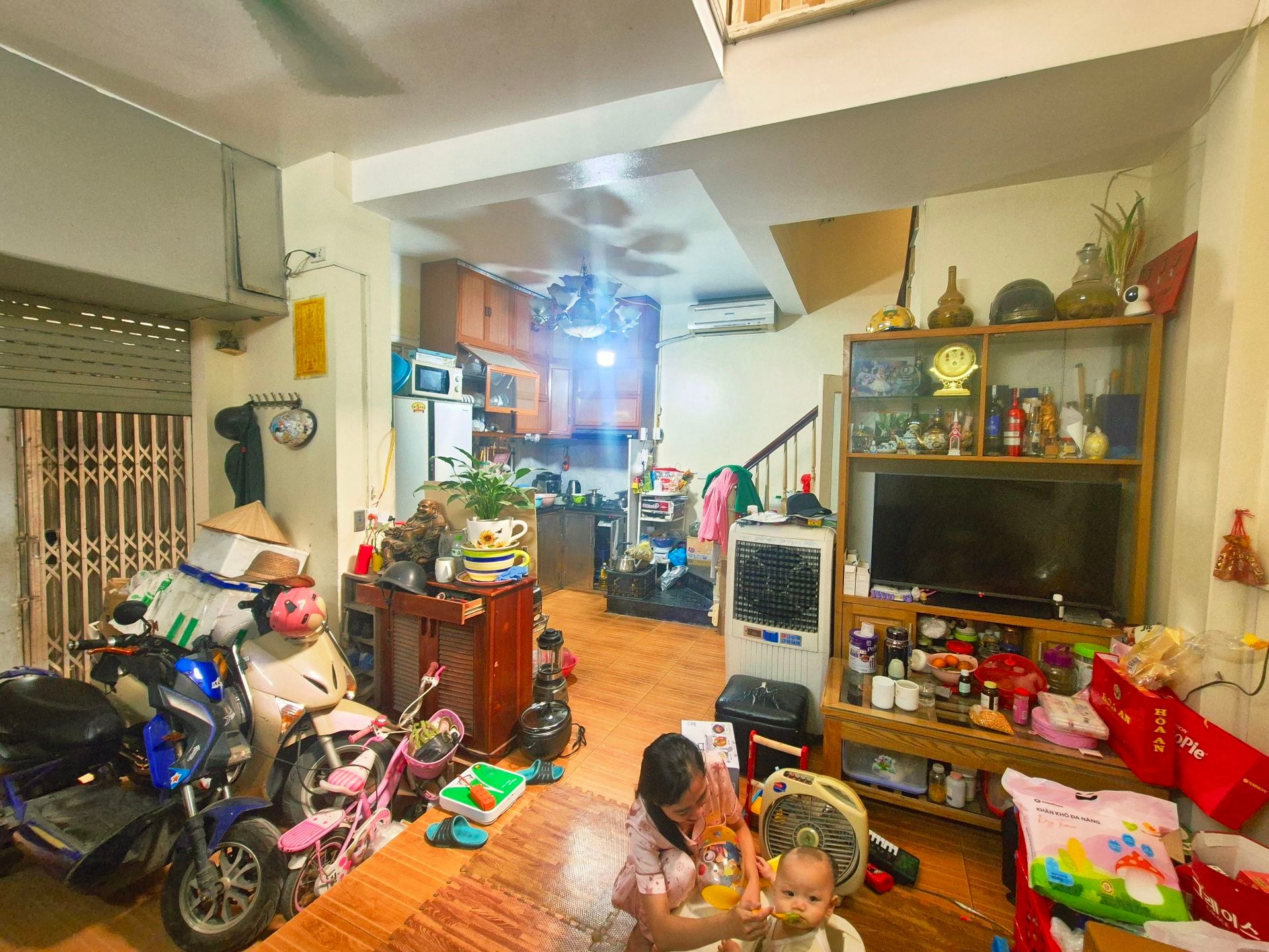 Bán nhà Hai Bà Trưng - diện tích 35m2 6 tầng - Nhà đẹp gần phố - giá 8,5 tỷ