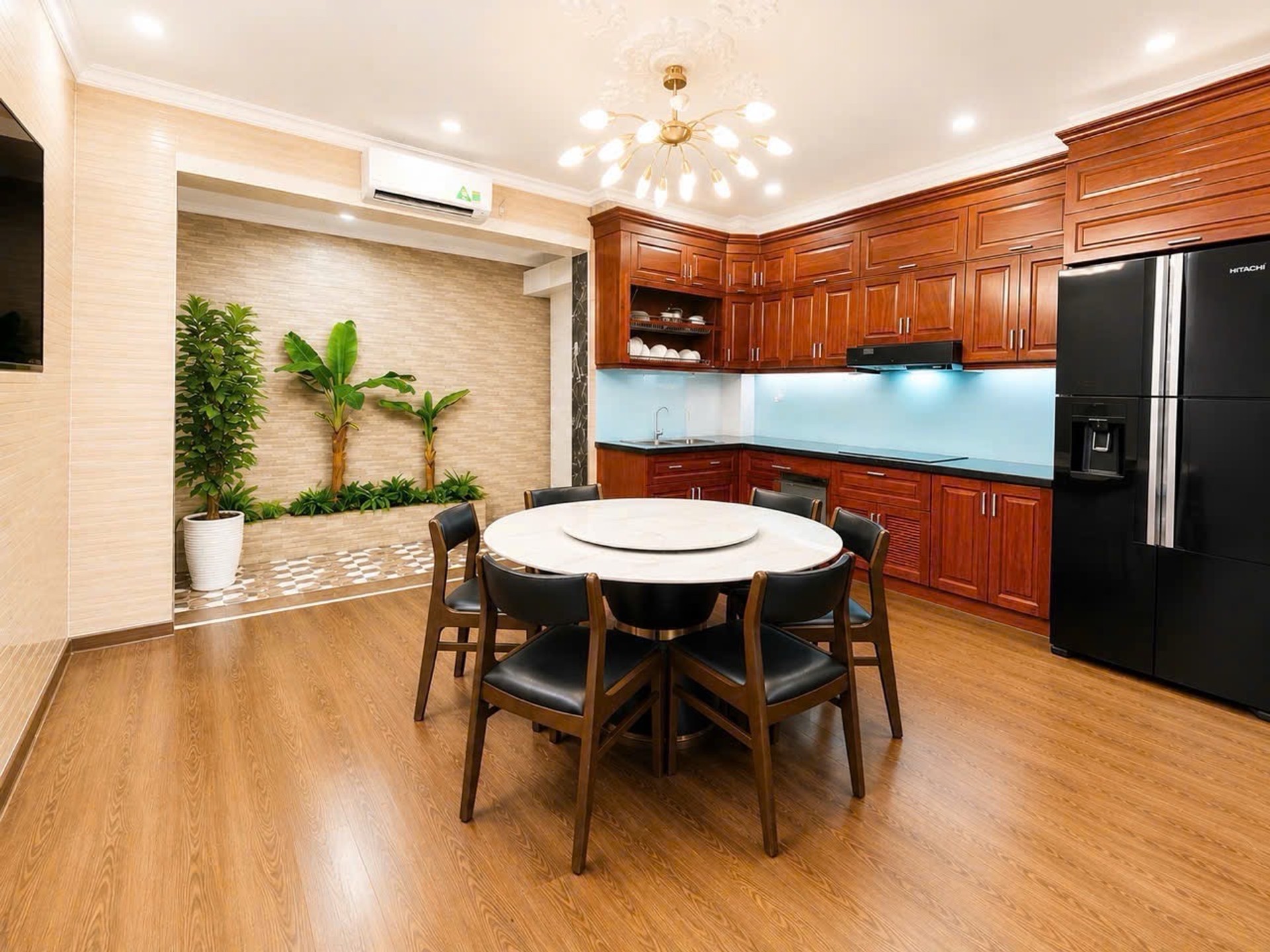 Bán nhà Kim Giang - diện tích 110m2 4 tầng - Biệt thự sân rộng - giá 21,5 tỷ