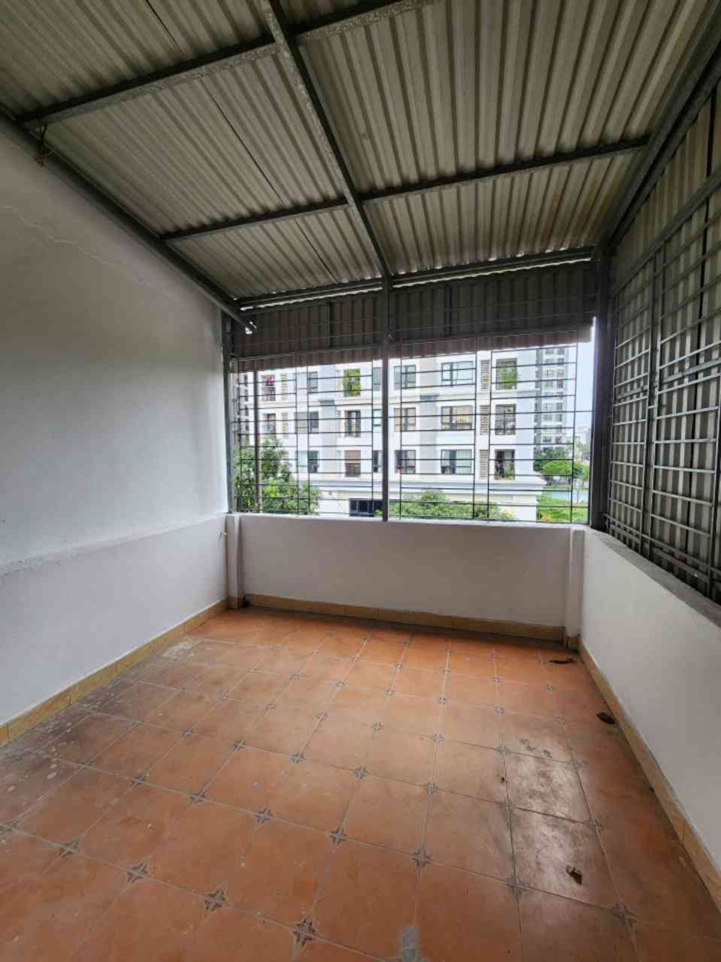 Bán nhà Minh Khai - diện tích 29m2 4 tầng - nhà 2 mặt thoáng - giá 5,5 tỷ