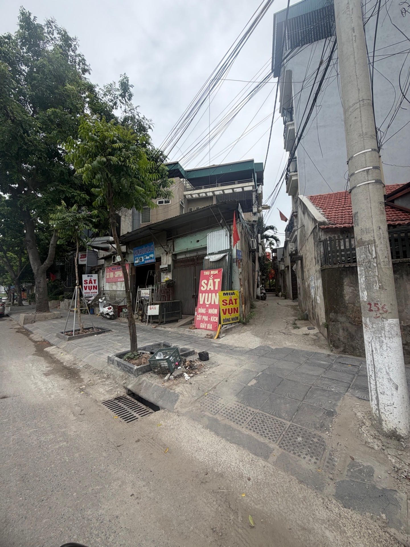 Bán nhà Nam Dư - diện tích 48m2 3 tầng - Nhà tự xây, ngõ thông - giá 11,33 tỷ