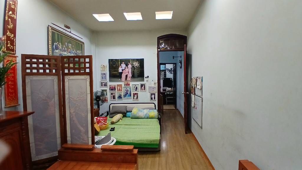Bán nhà Kim Giang - diện tích 39m2 3 tầng - ô tô đỗ 30m - giá 8,8 tỷ
