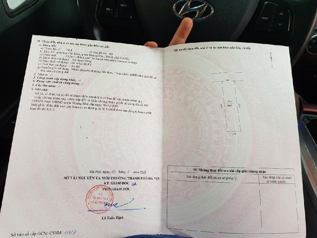 Bán nhà Kim Giang - diện tích 39m2 3 tầng - ô tô đỗ 30m - giá 8,8 tỷ