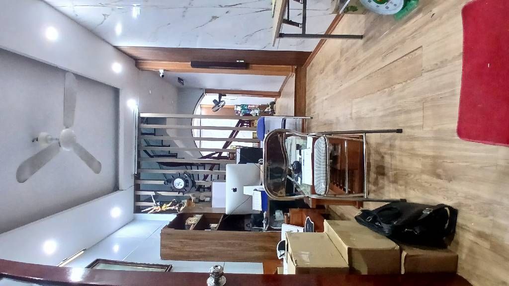 Bán nhà Kim Giang - diện tích 39m2 3 tầng - ô tô đỗ 30m - giá 8,8 tỷ