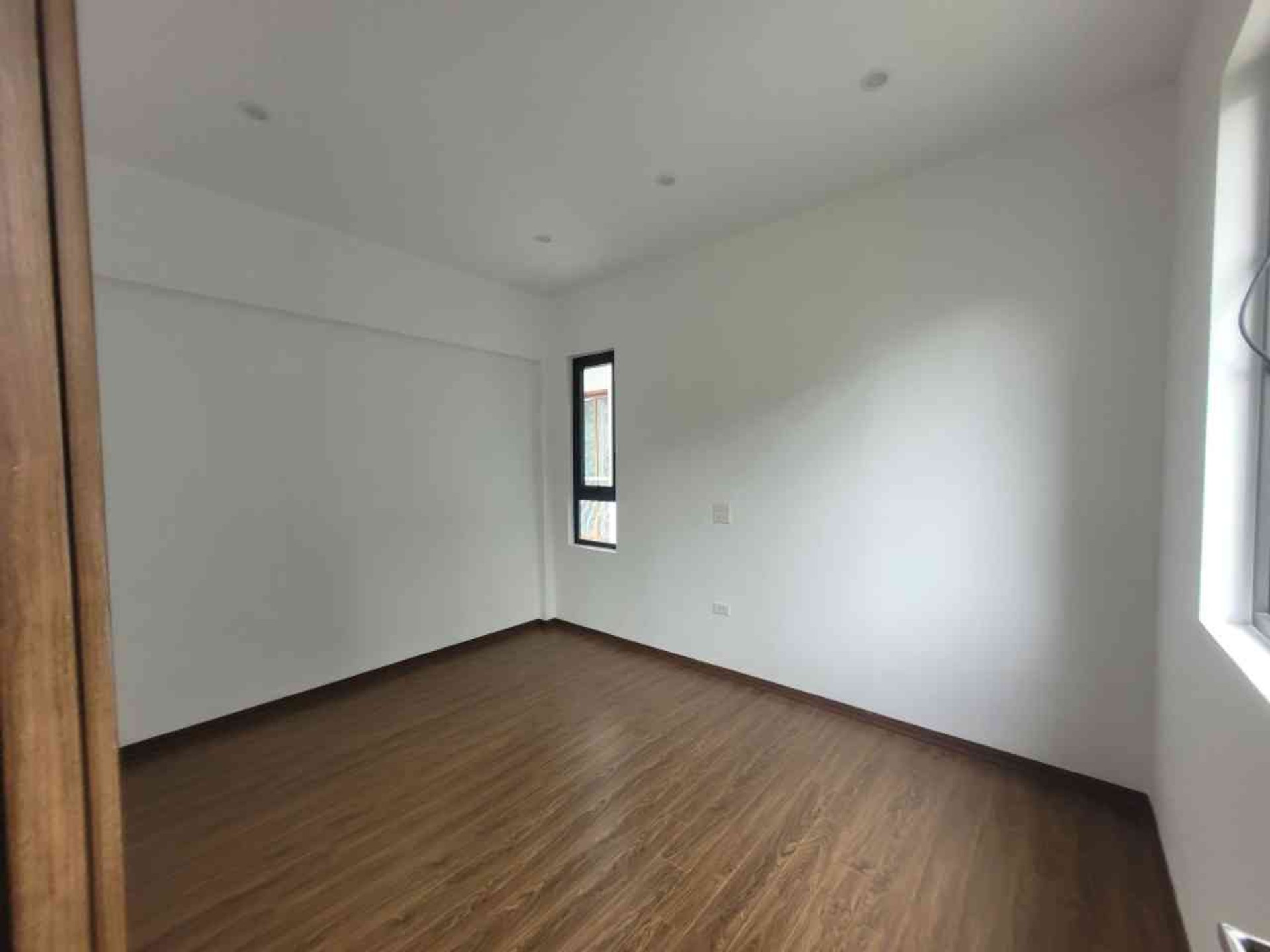 Bán nhà Định Công Thượng - diện tích 45m2 4 tầng - Ngõ Thông - giá 14 tỷ