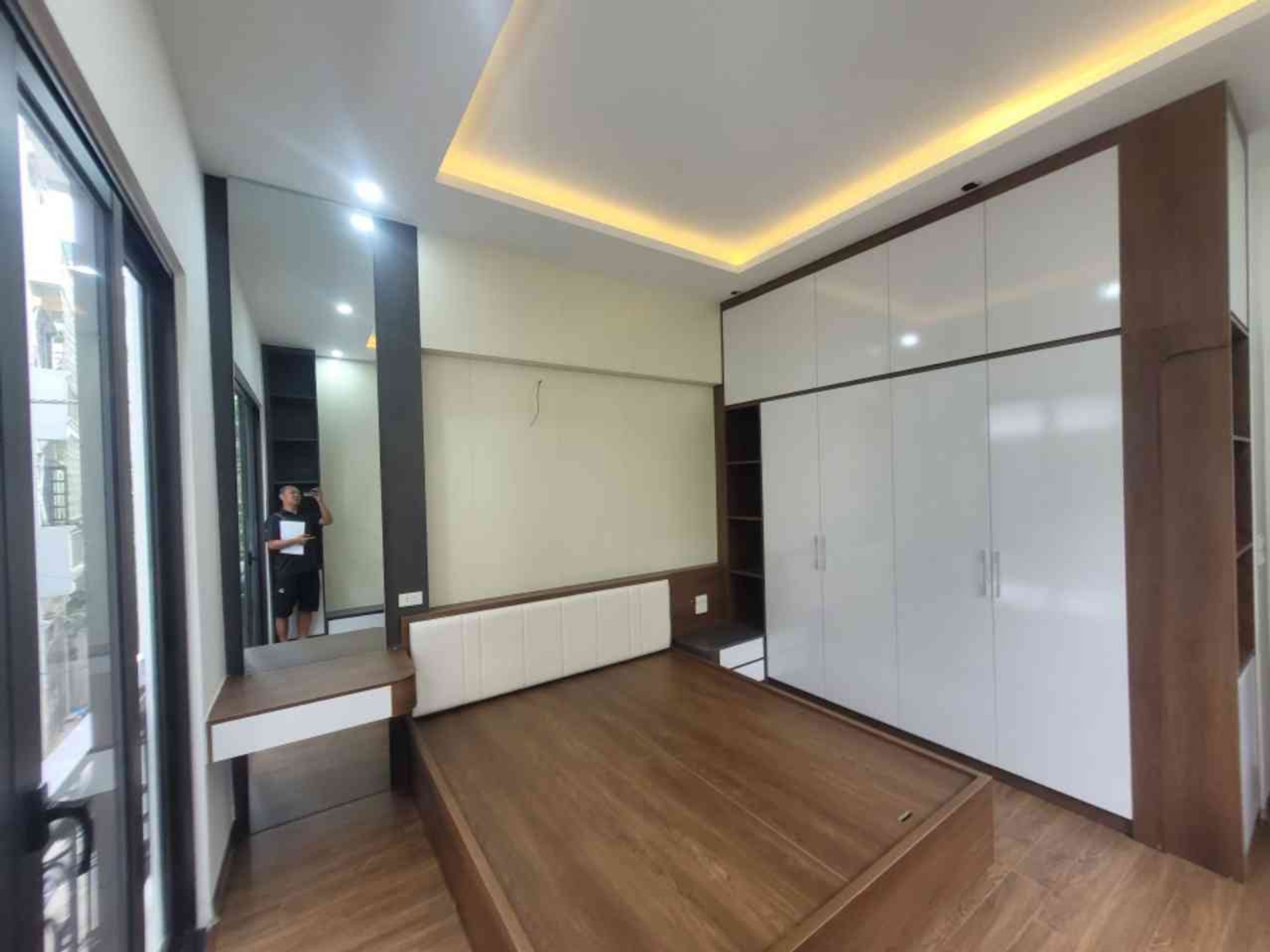 Bán nhà Định Công Thượng - diện tích 45m2 4 tầng - Ngõ Thông - giá 14 tỷ