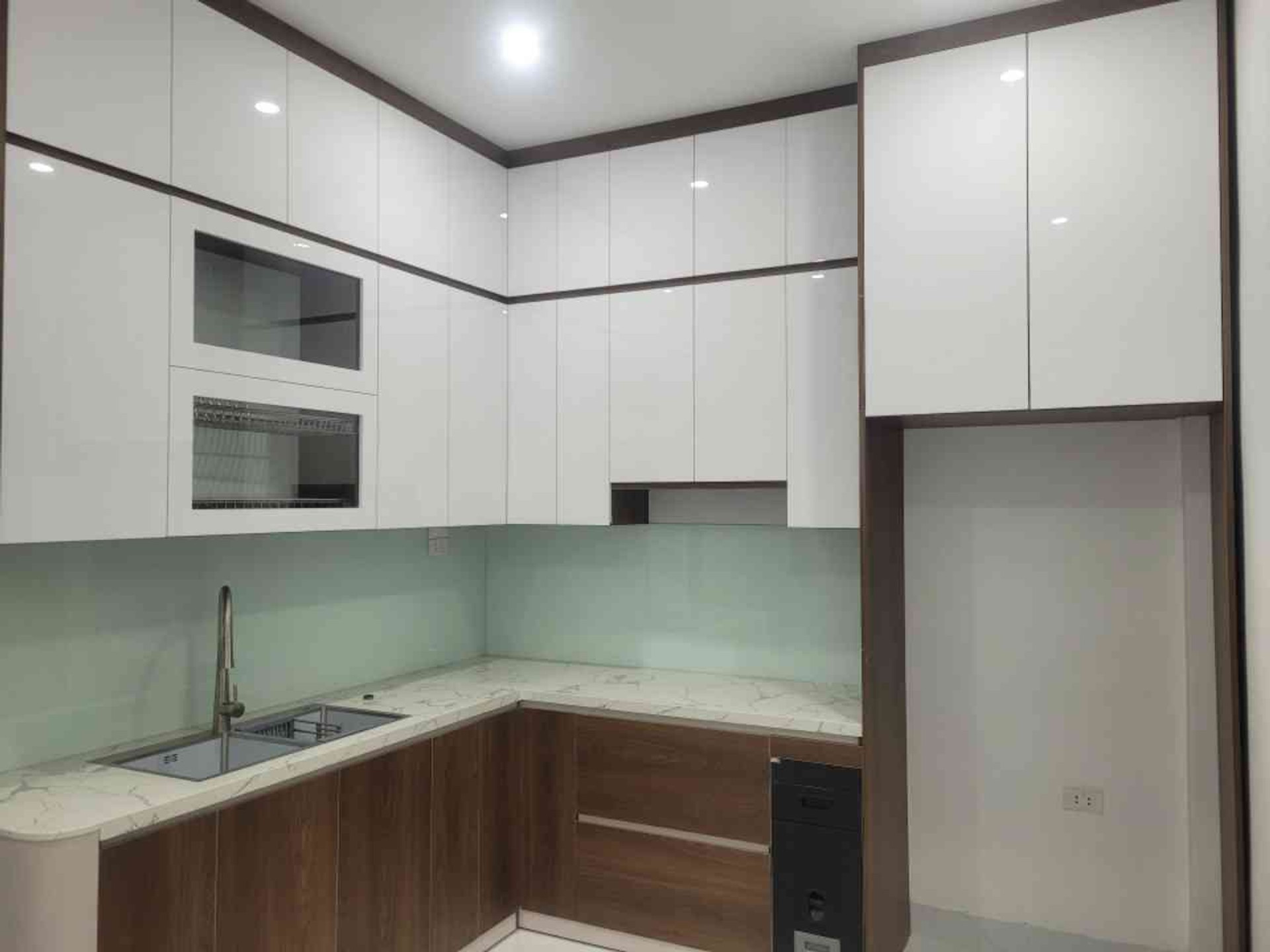 Bán nhà Định Công Thượng - diện tích 45m2 4 tầng - Ngõ Thông - giá 14 tỷ