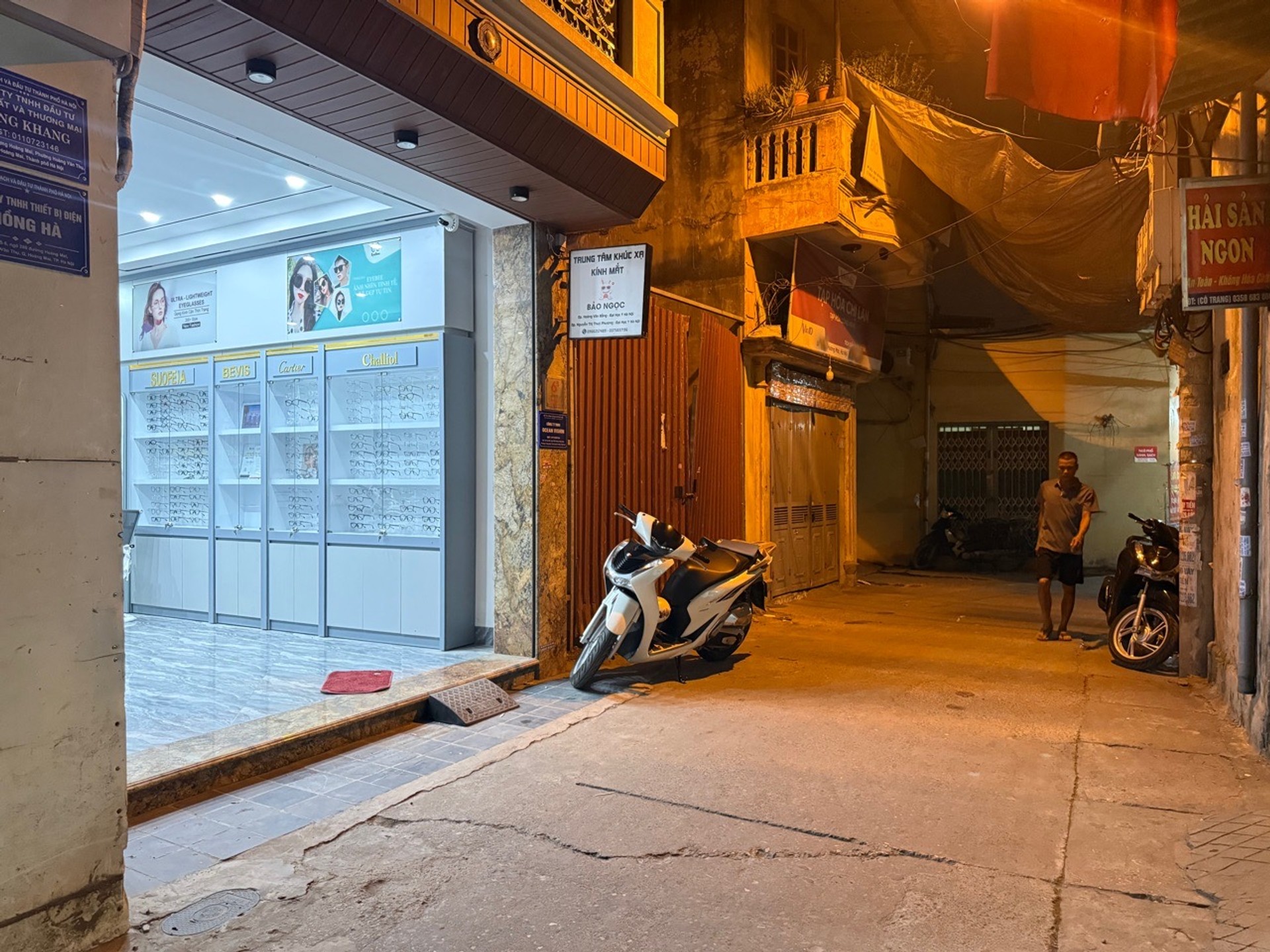 Bán nhà Hoàng Mai - diện tích 54m2 6 tầng - ô tô - giá 19,2 tỷ