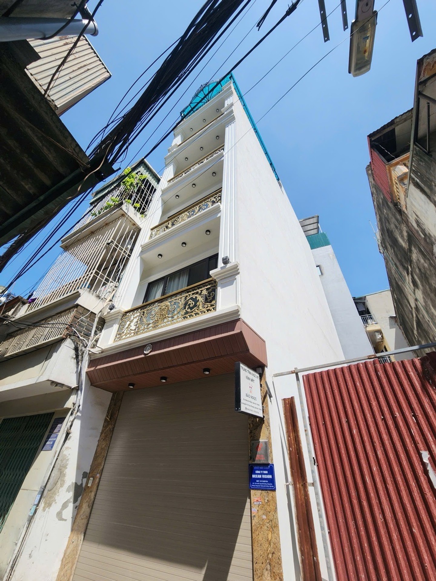 Bán nhà Hoàng Mai - diện tích 54m2 6 tầng - ô tô - giá 19,2 tỷ