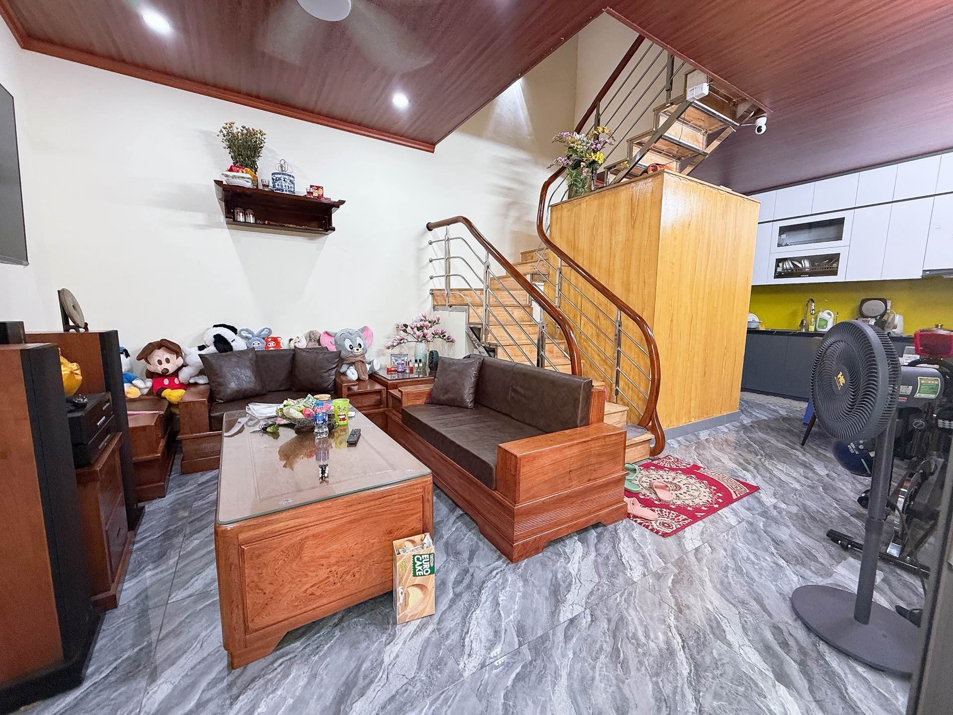 Bán nhà Ngõ Hạnh Phúc - diện tích 35m2 2 tầng - nhà đẹp hiếm có - giá 2,9 tỷ
