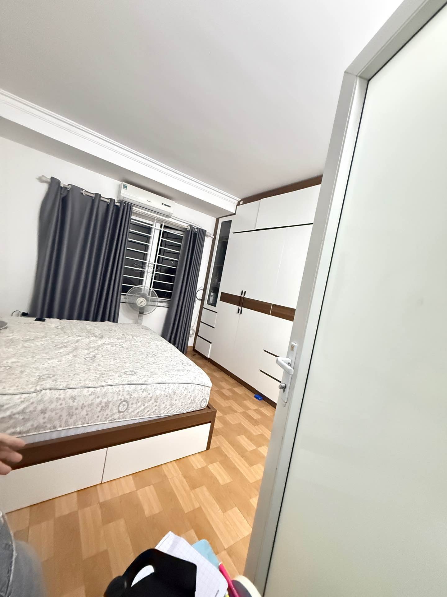 Bán nhà Phố Đại Đồng - diện tích 30m2 5 tầng - Nhà dân xây mới - giá 8,8 tỷ