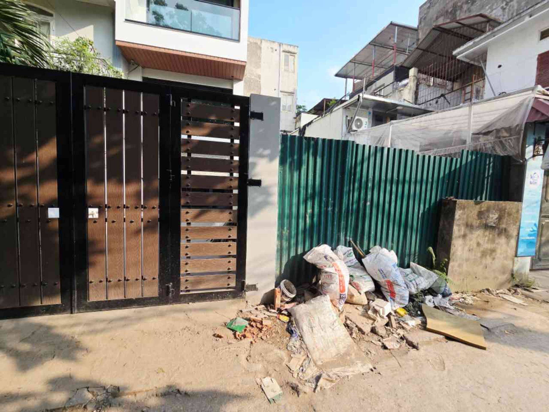 Bán nhà Đại Từ - diện tích 60m2 1 tầng - ô tô tránh - giá 12,6 tỷ