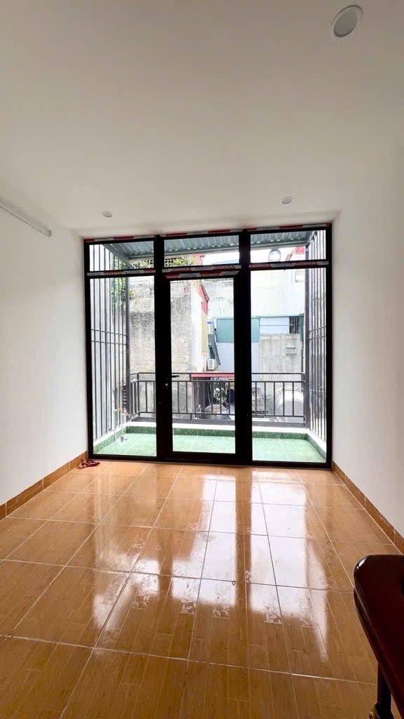 Bán nhà Thanh Nhàn - diện tích 24m2 4 tầng - ô tô tránh - giá 5,9 tỷ